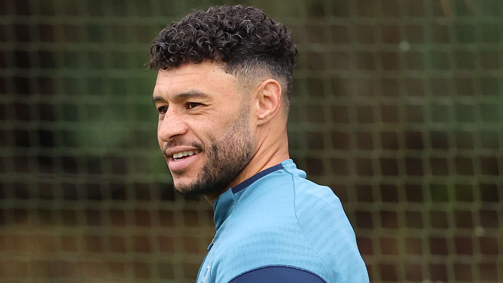 Alex Oxlade-Chamberlain raves over 'impressive' Arsenal star  