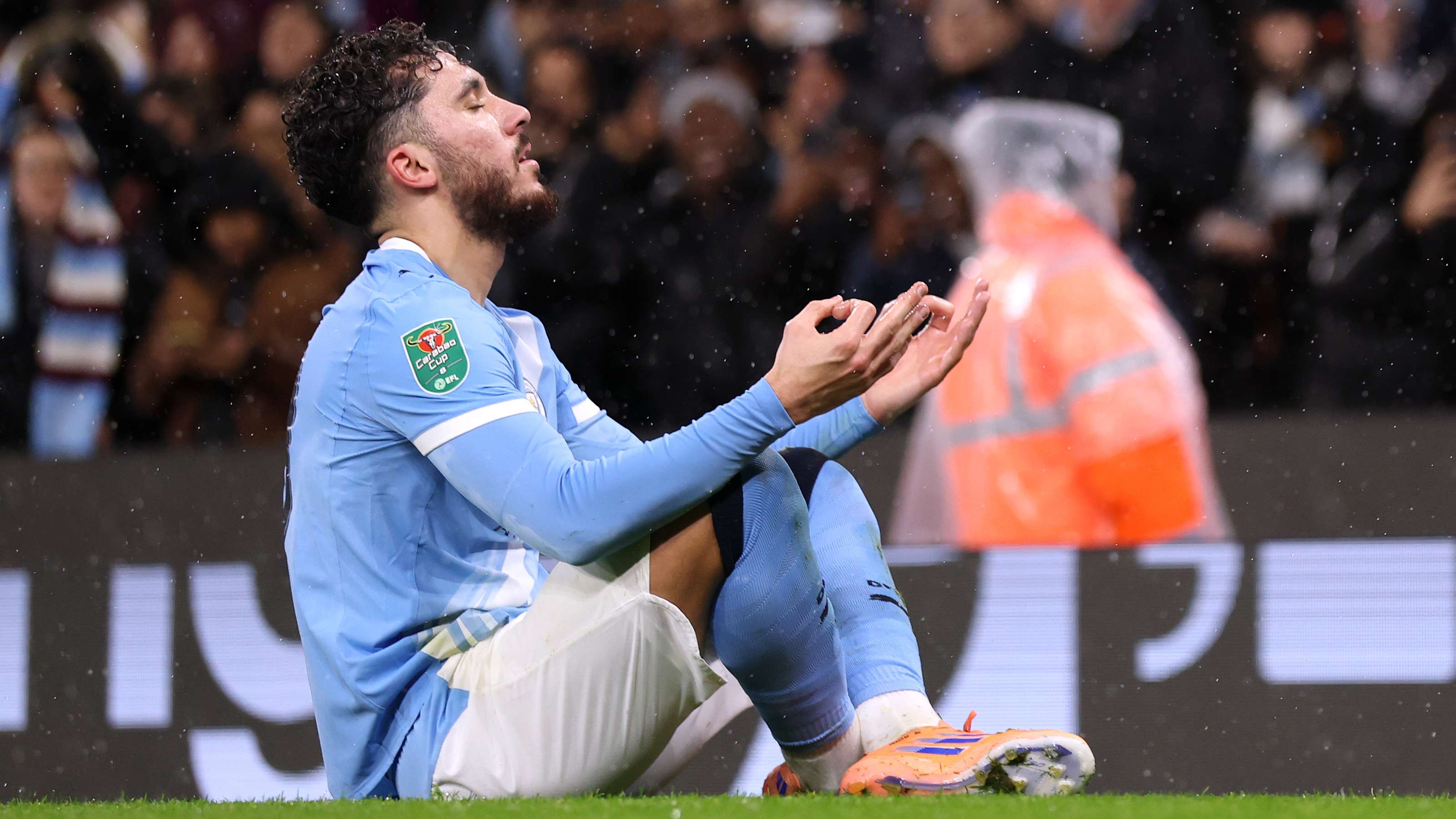 📽️ | Cherki scores rocket against Brentford & copies Haaland  