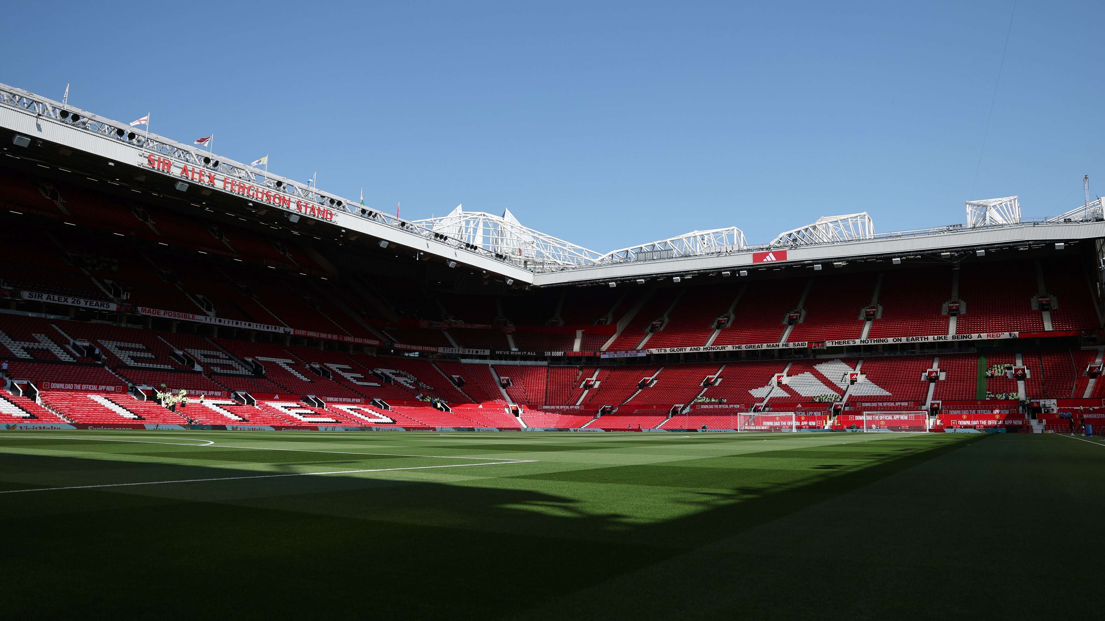 Man Utd facing £50m bill after setting unwanted club record  