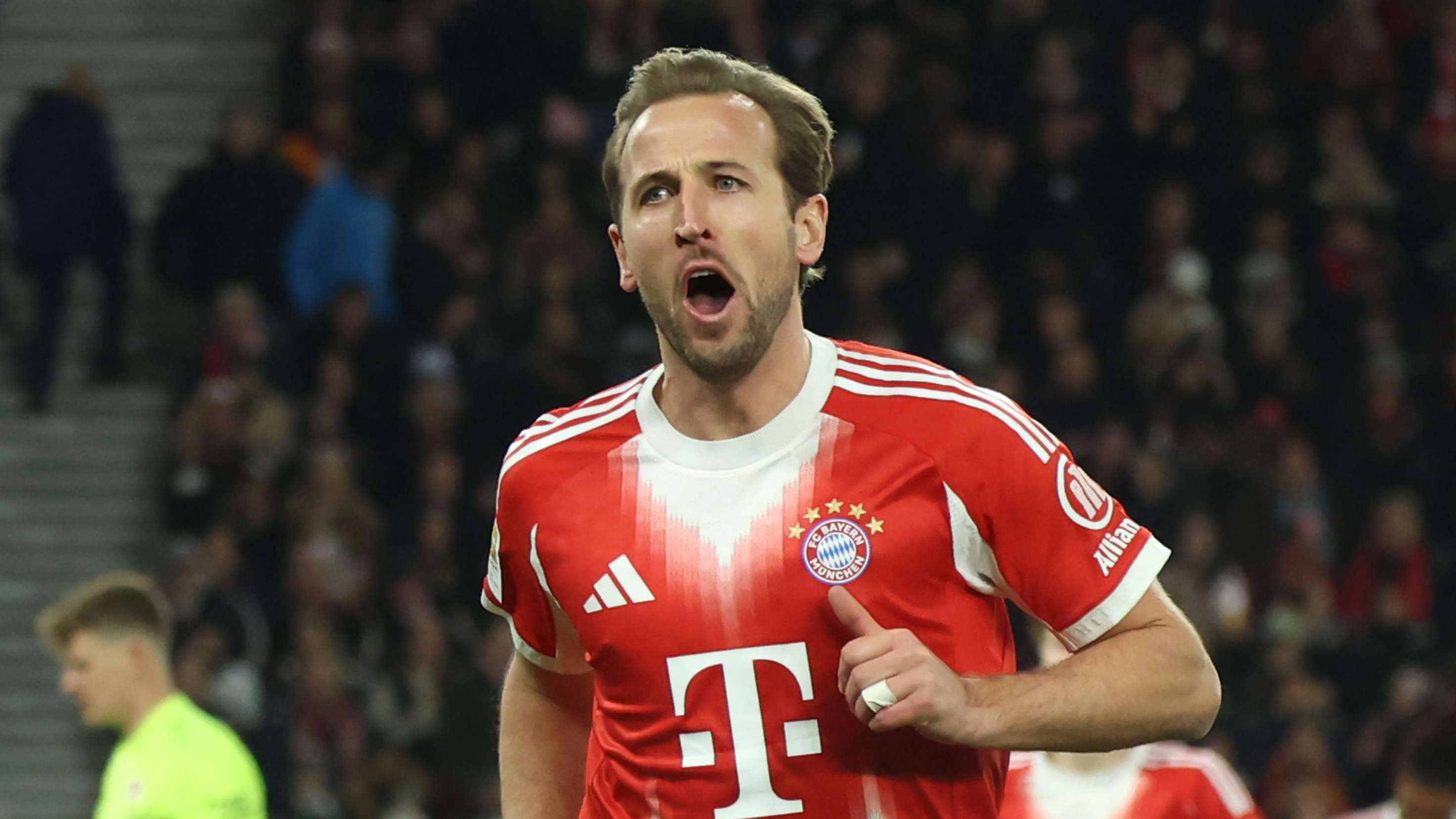 Bayern chief issues update on Kane contract  