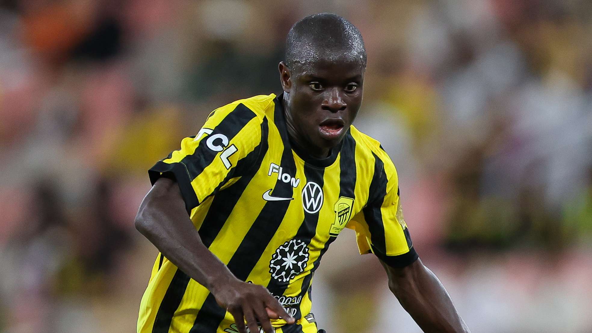 Chelsea hero Kante in talks for shock return to Europe  