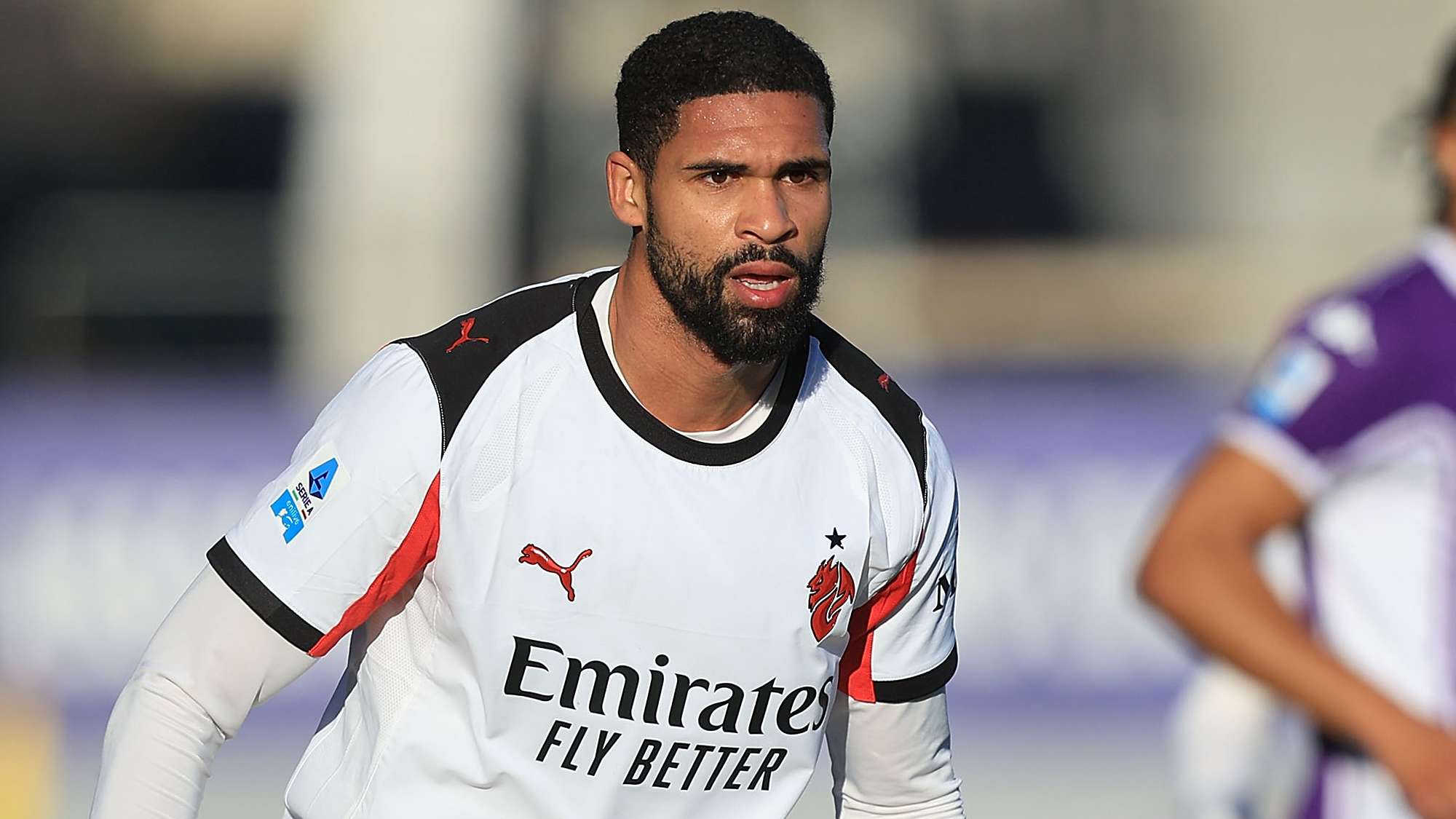 Man Utd weighing up shock loan transfer for ex-Chelsea star  