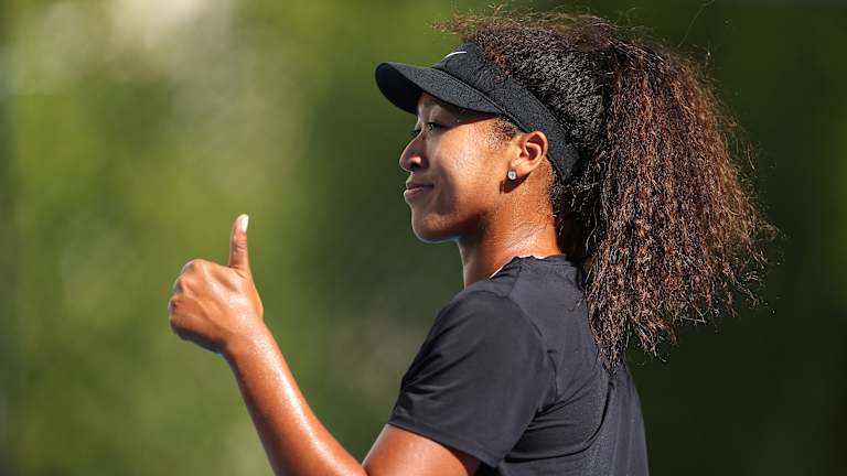 Stefanos Tstisipas pondered future of career while sidelined, says father is “much better communicator” now  