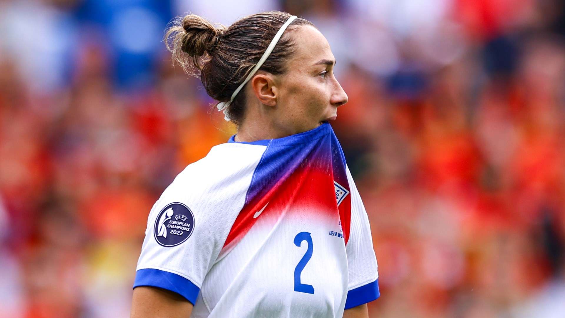 Concern for Chelsea & England as Bronze injury revealed  