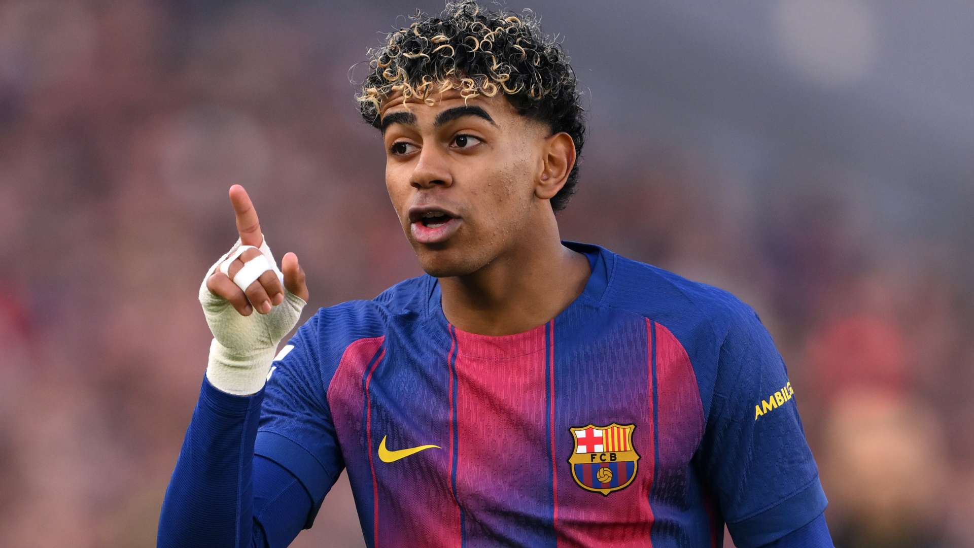 ‘Everyone is afraid’ of Barcelona wonderkid Yamal  