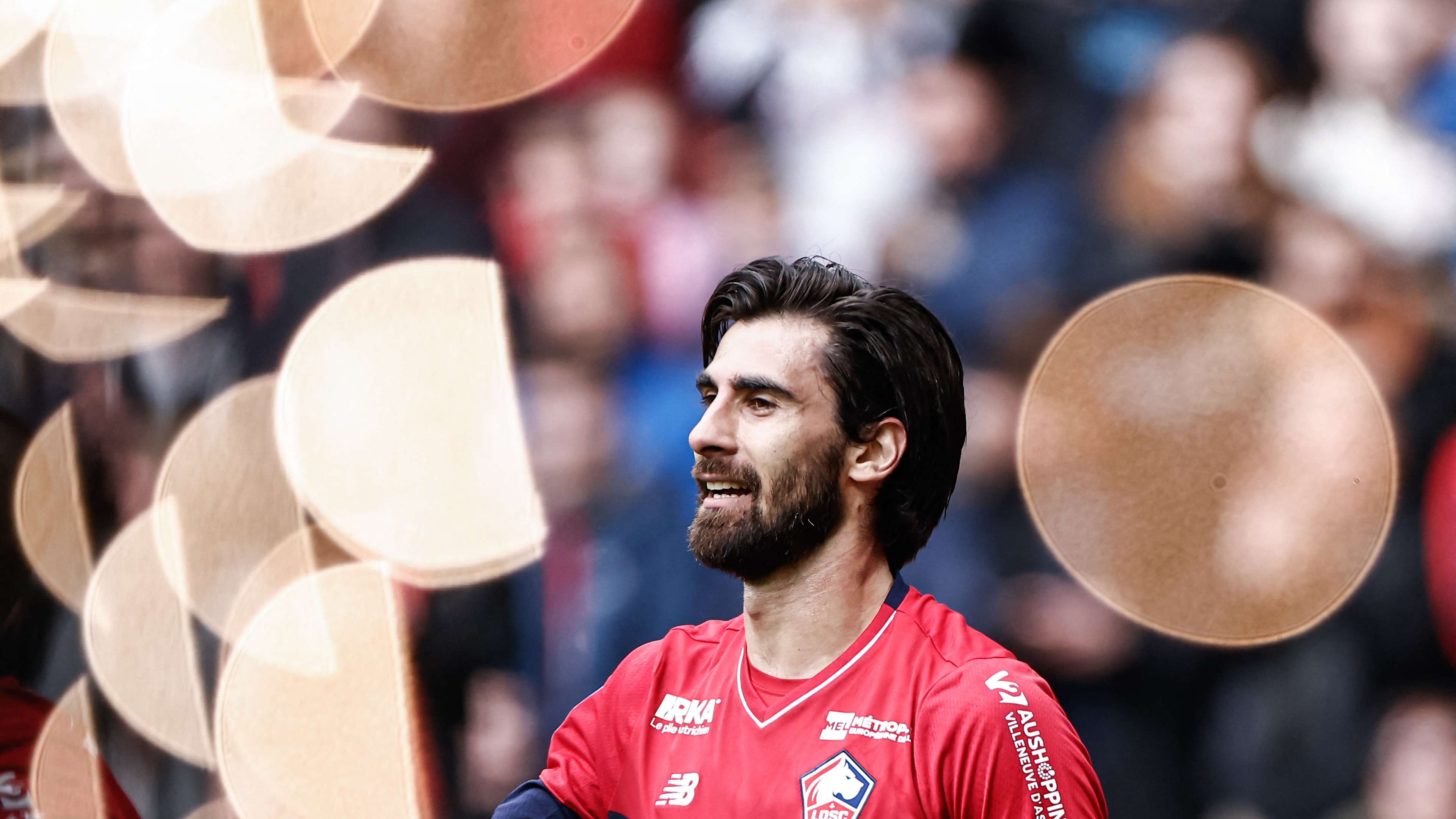 Former Barcelona midfielder André Gomes joins Columbus Crew  