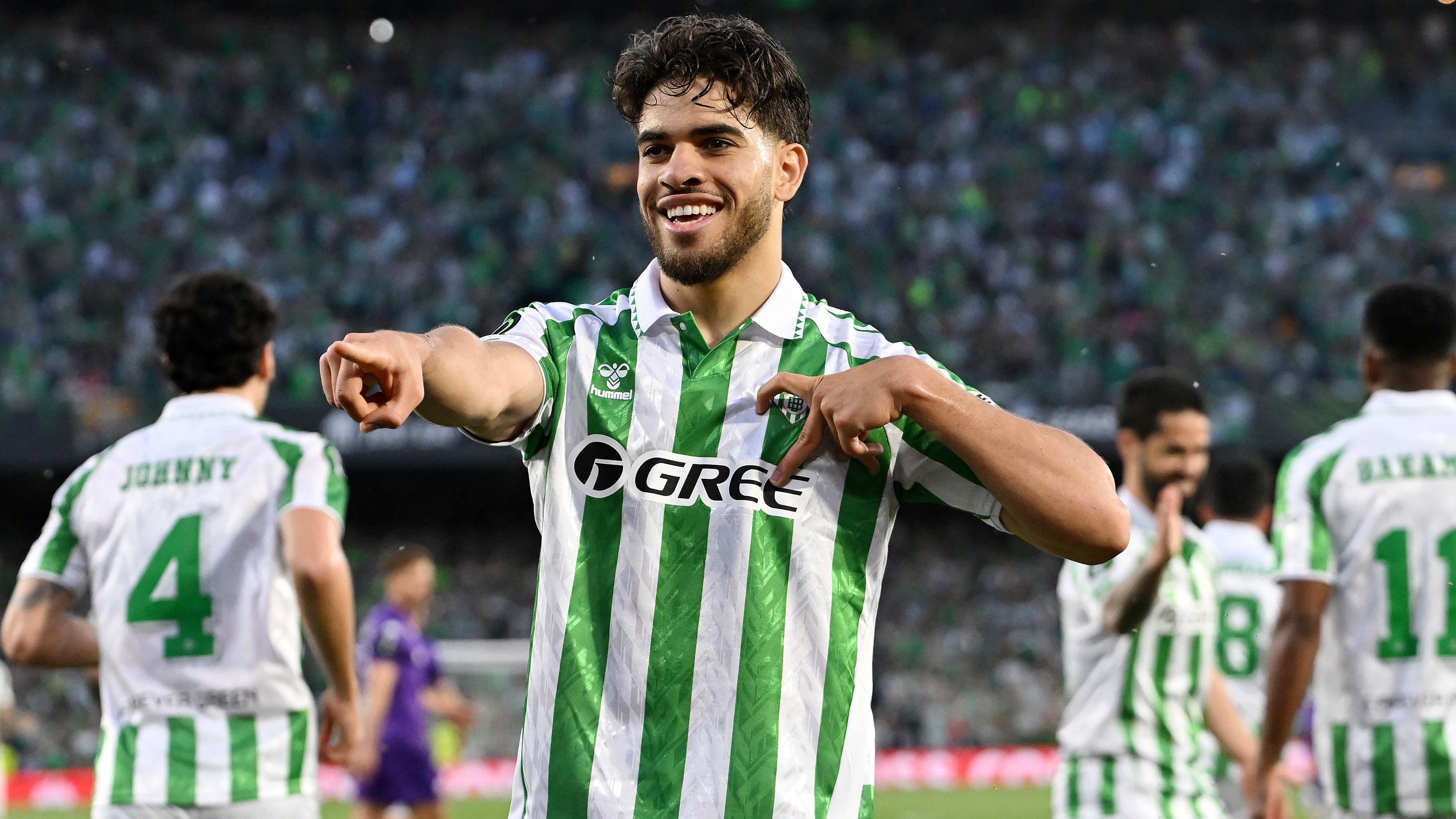 Premier League sides learn Betis' asking price for high-flying winger  