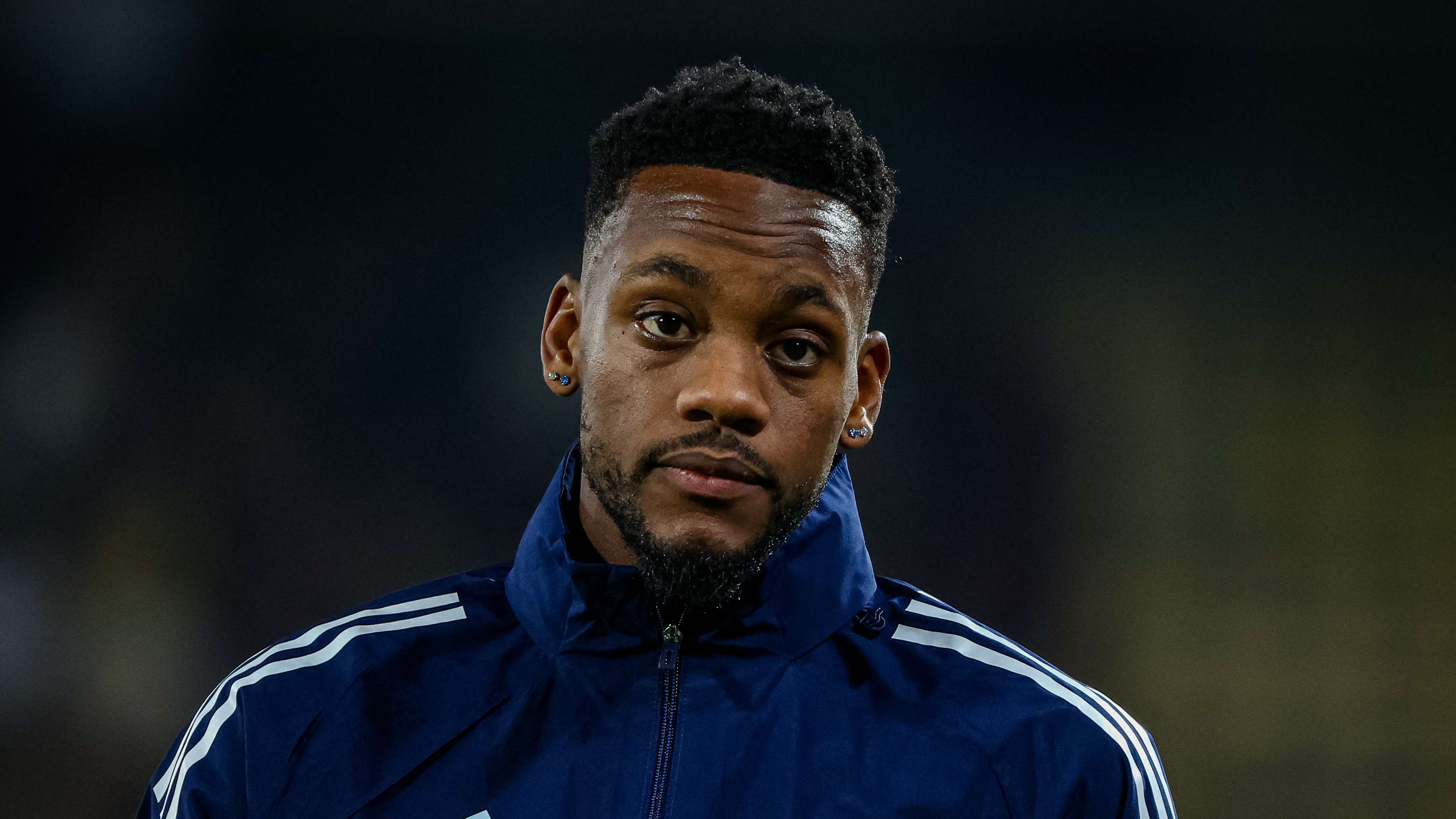 Duran booked five minutes into Zenit debut  