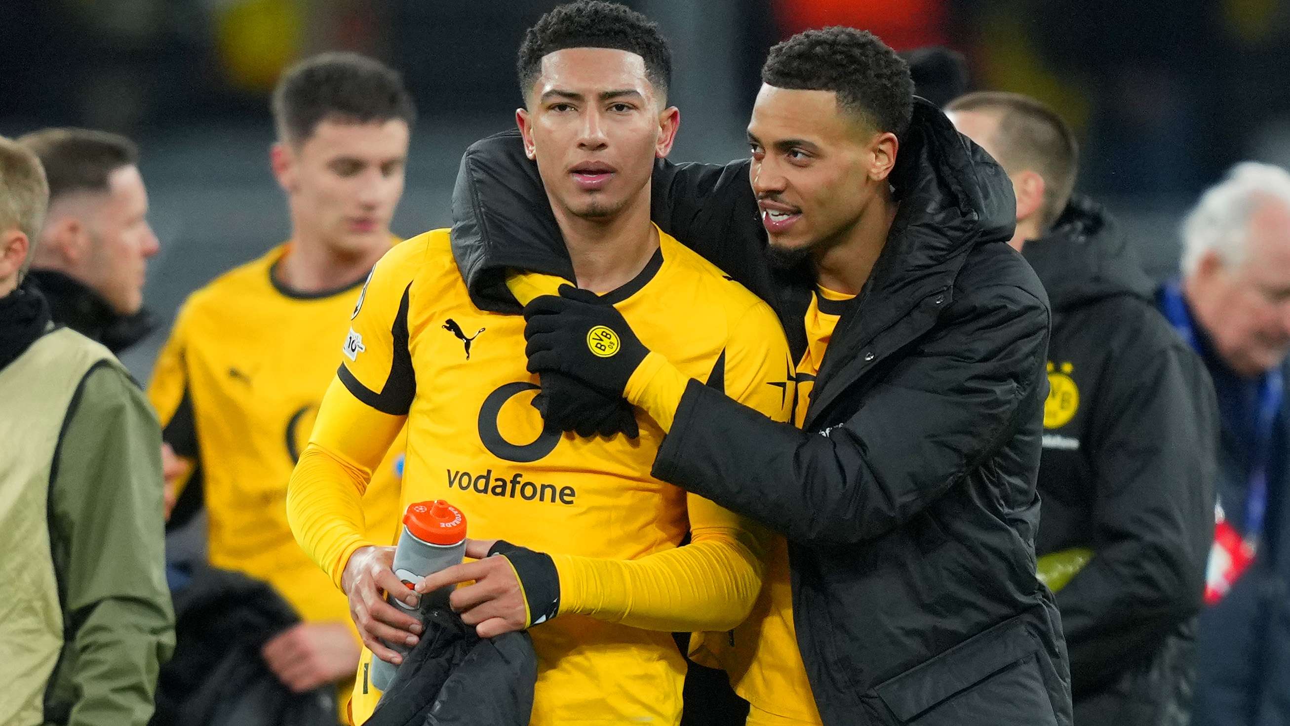 Kehl hints at contract talks for Dortmund star amid Premier League interest  