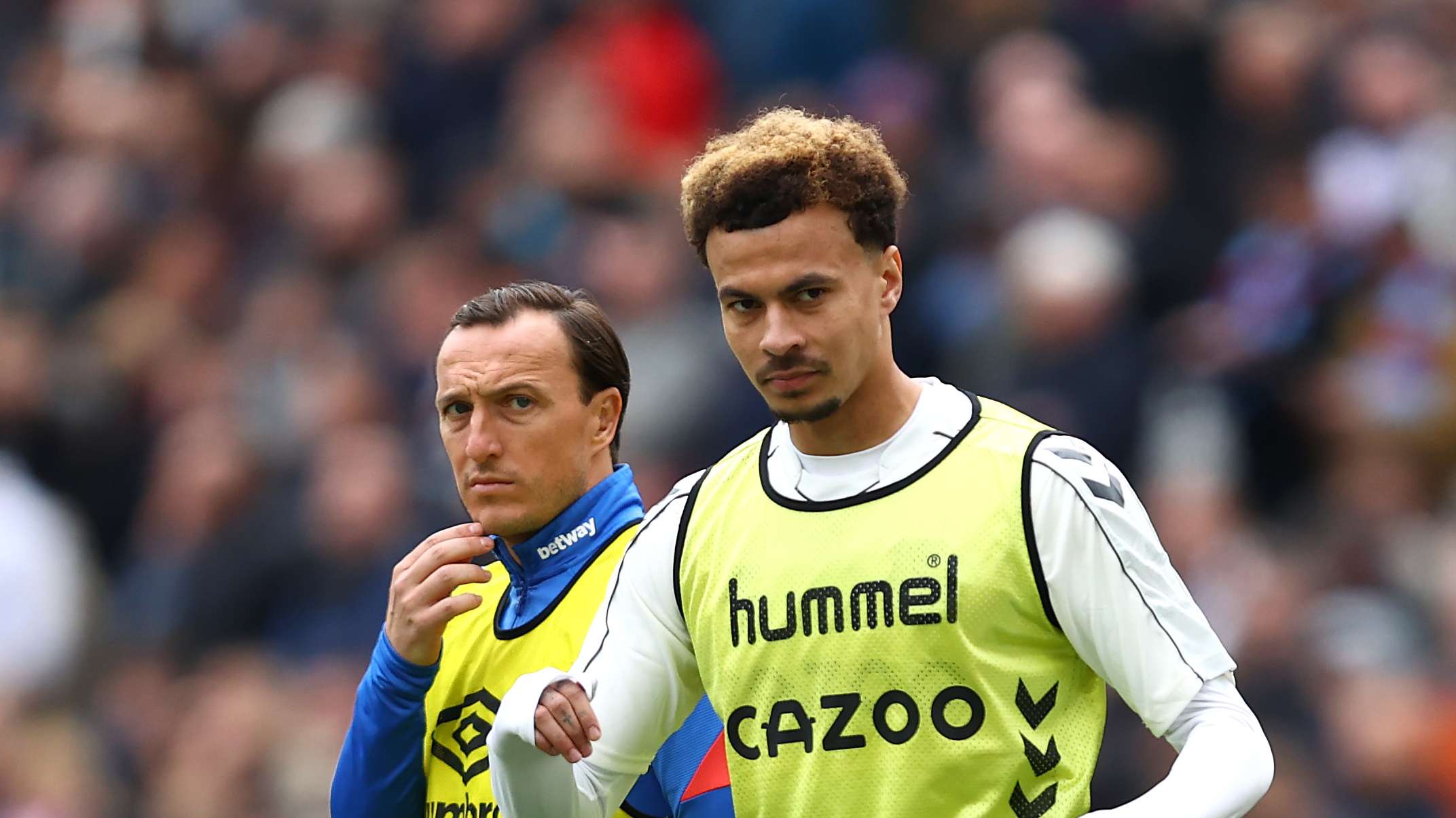 Dele training with Spurs as comeback nears  
