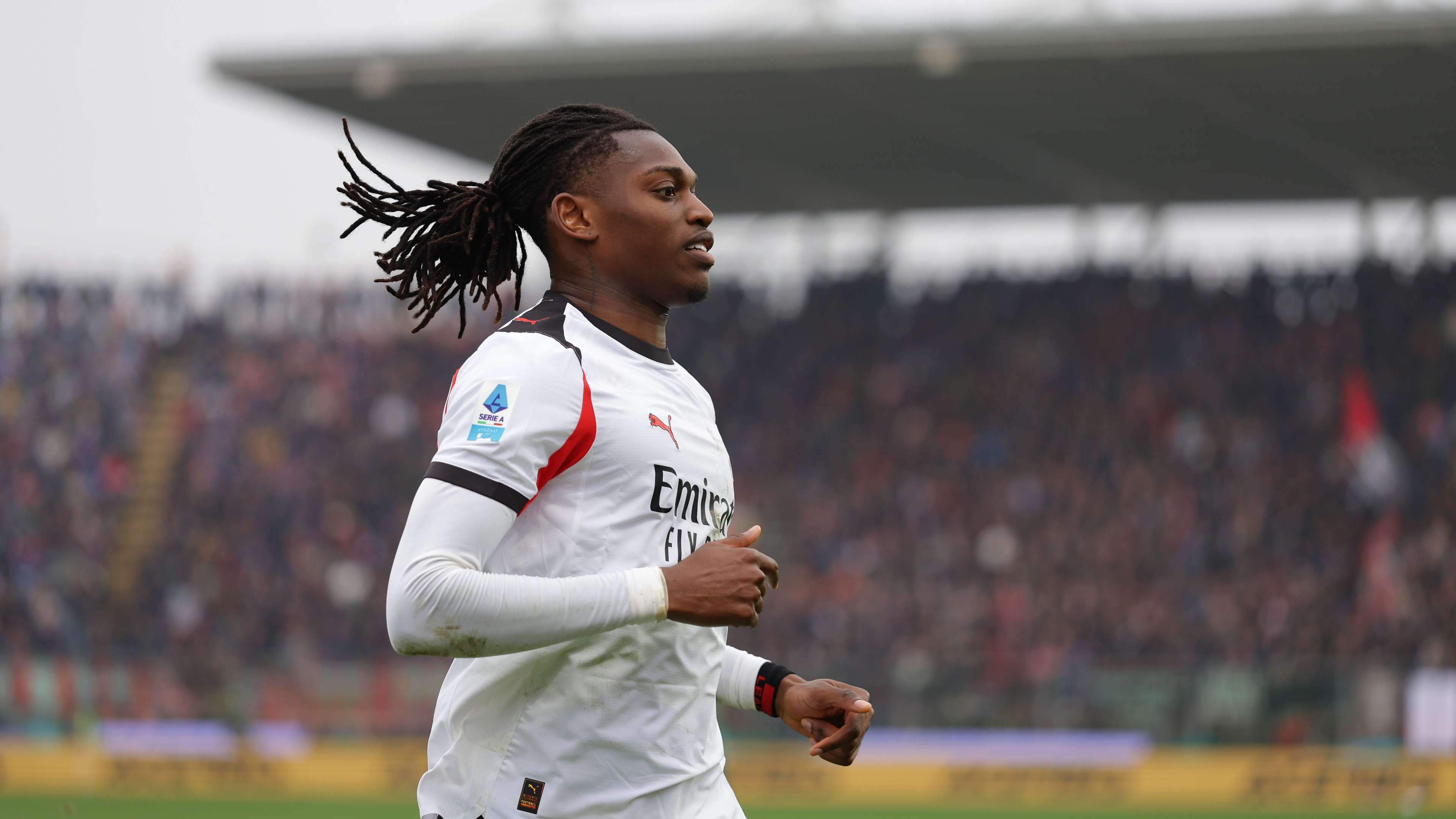 Leao to make AC Milan contract decision amid release clause stand-off  