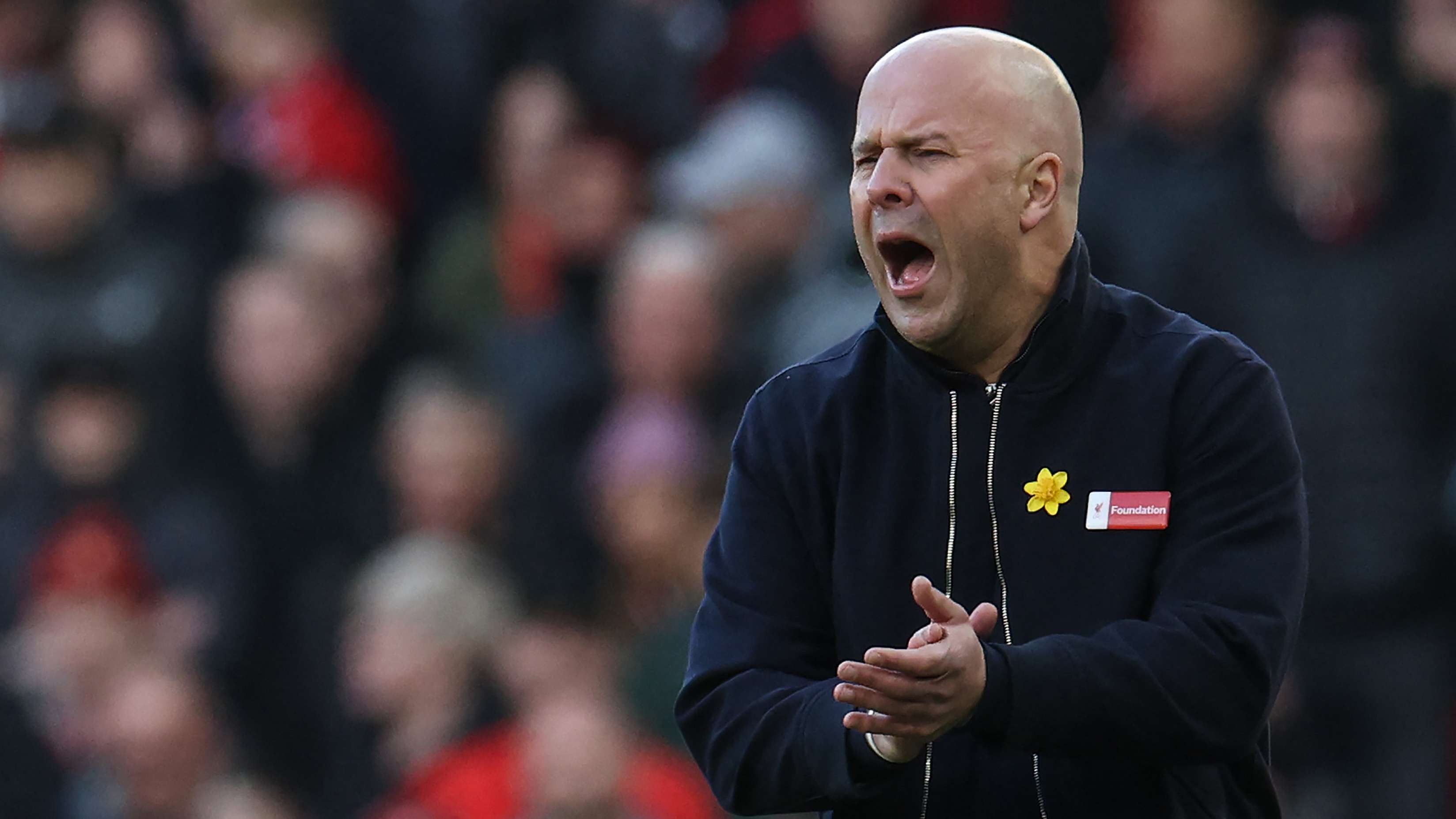 Slot facing 'really difficult' task to win back Liverpool fans - Carragher  