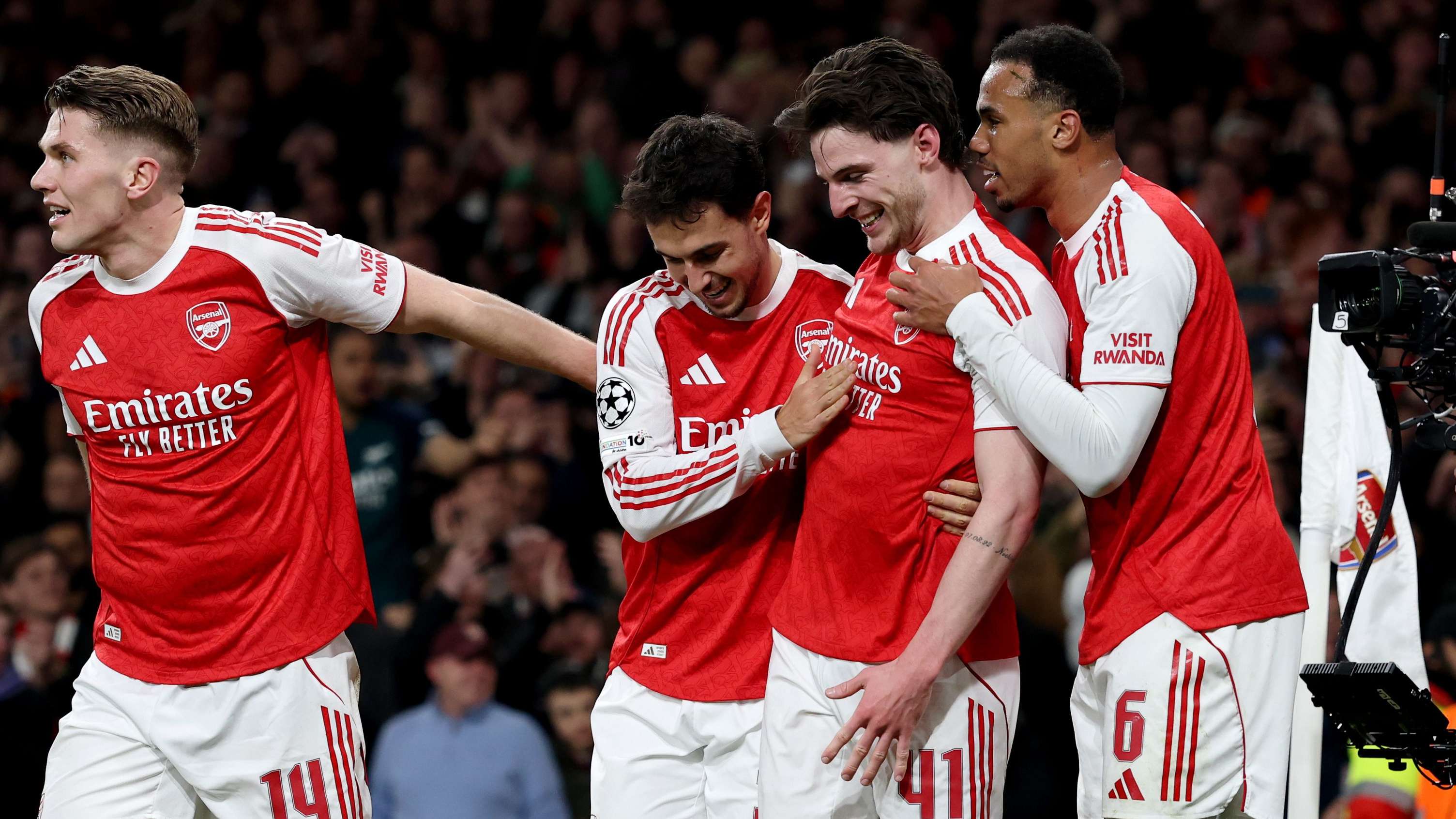 Merson hails 'outstanding' Arsenal ace after Leverkusen win  