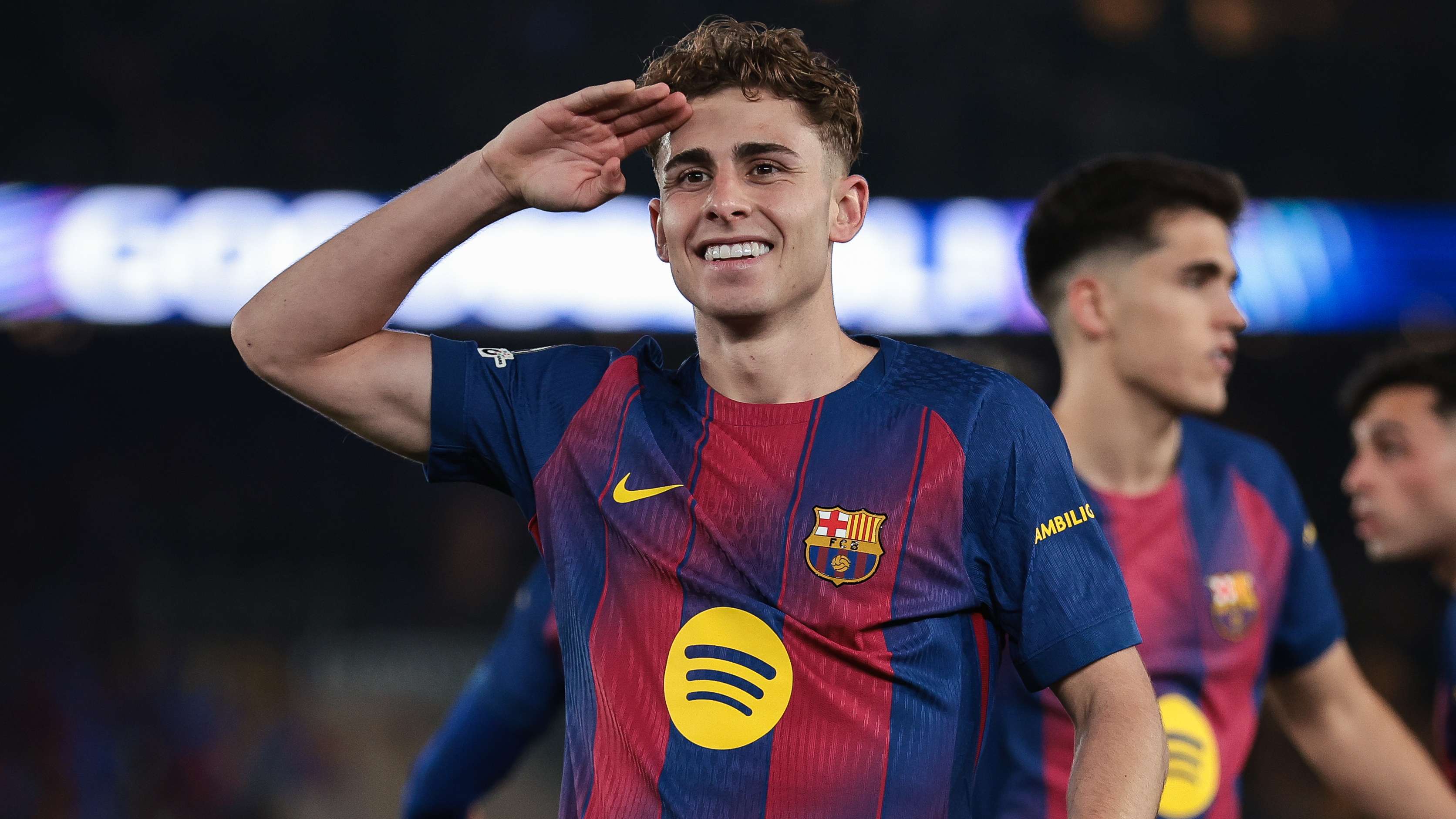 Lopez happy to snub Chelsea amid Man Utd links  