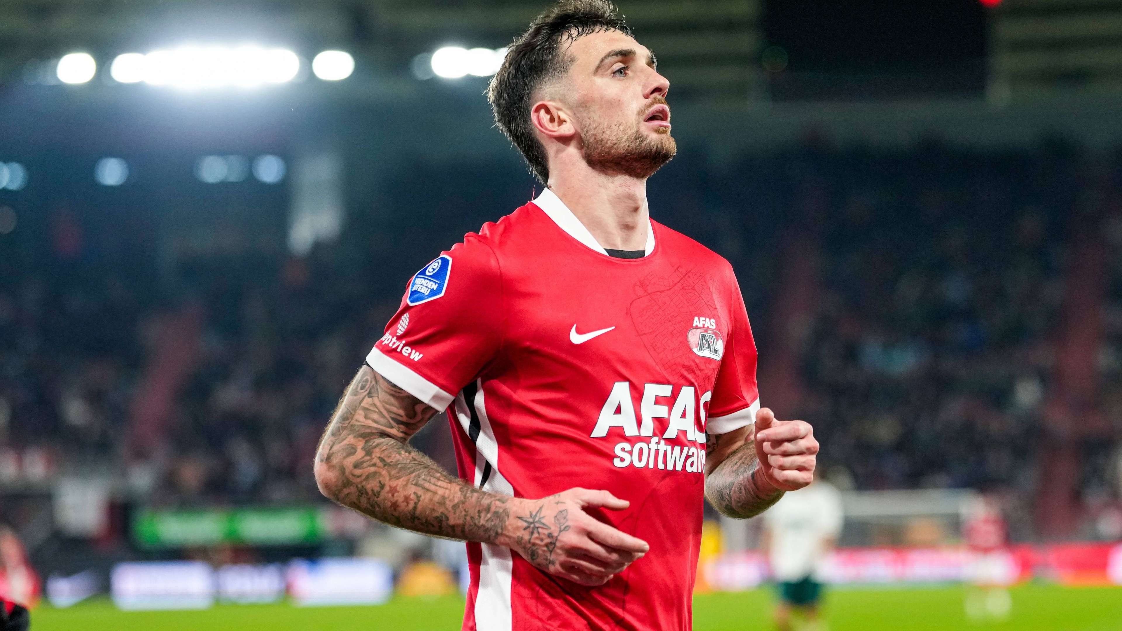 Milan are keen on Troy Parrott: price set  