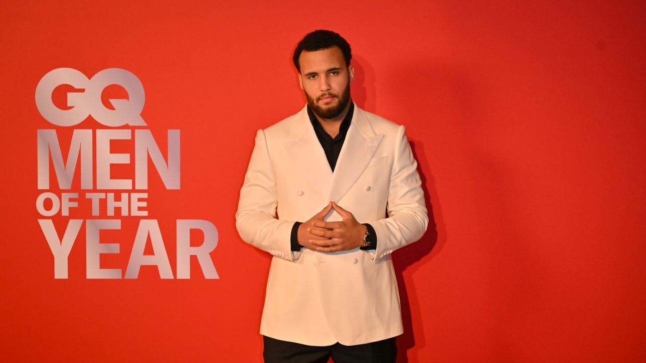 Moses Itauma is boxing's reluctant superstar - soon, he'll have no choice  