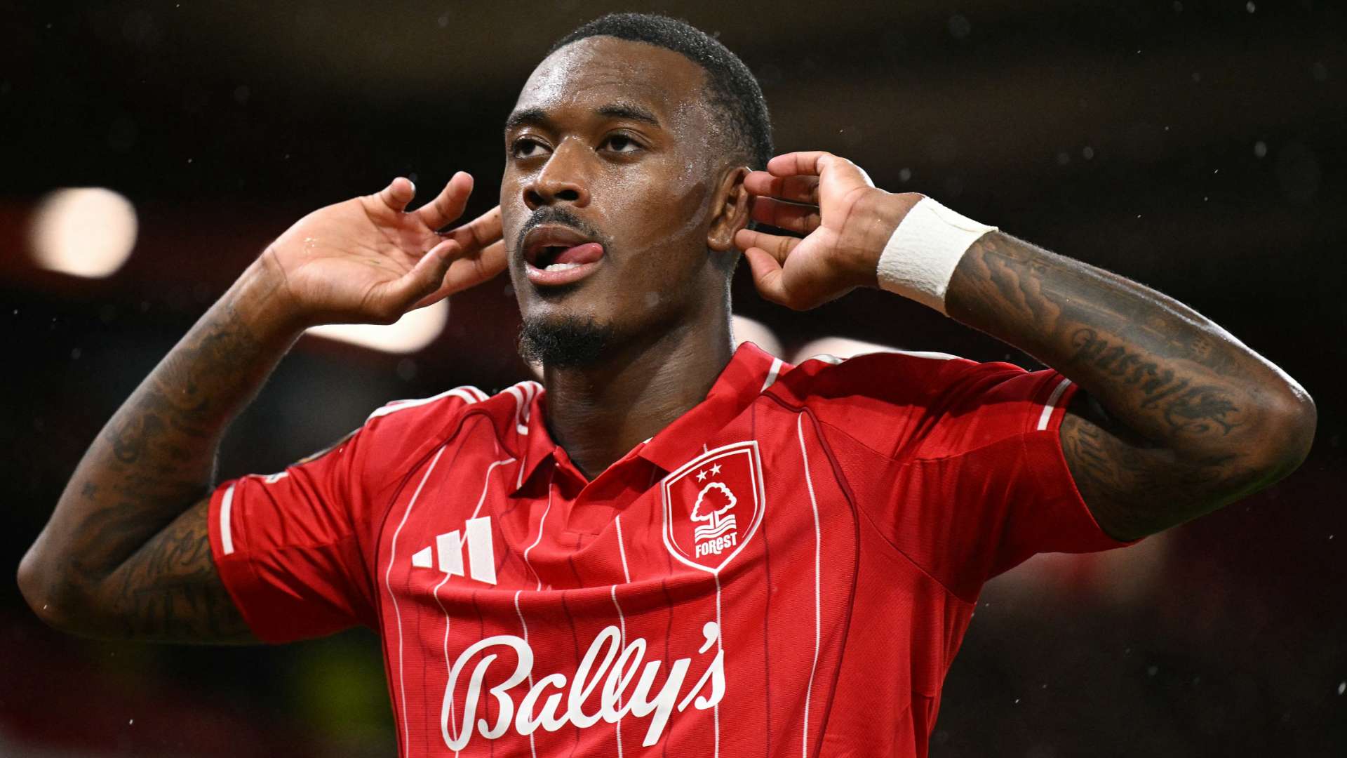 Mental block? Hudson-Odoi gets ‘basics’ advice from Forest icon  