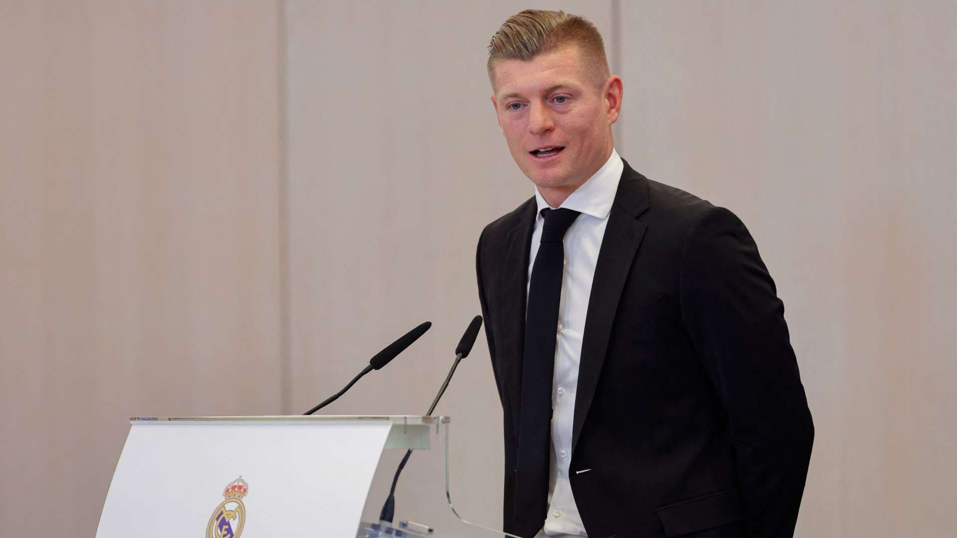 Real Madrid set to welcome back Kroos in 'game-changing' new role  