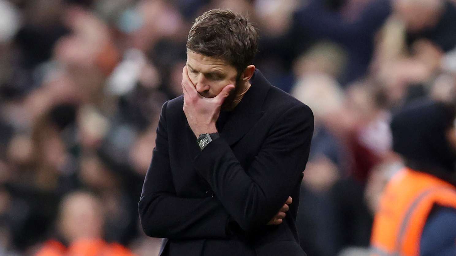 Transfer blow for Man Utd as world-class left-back staying put  