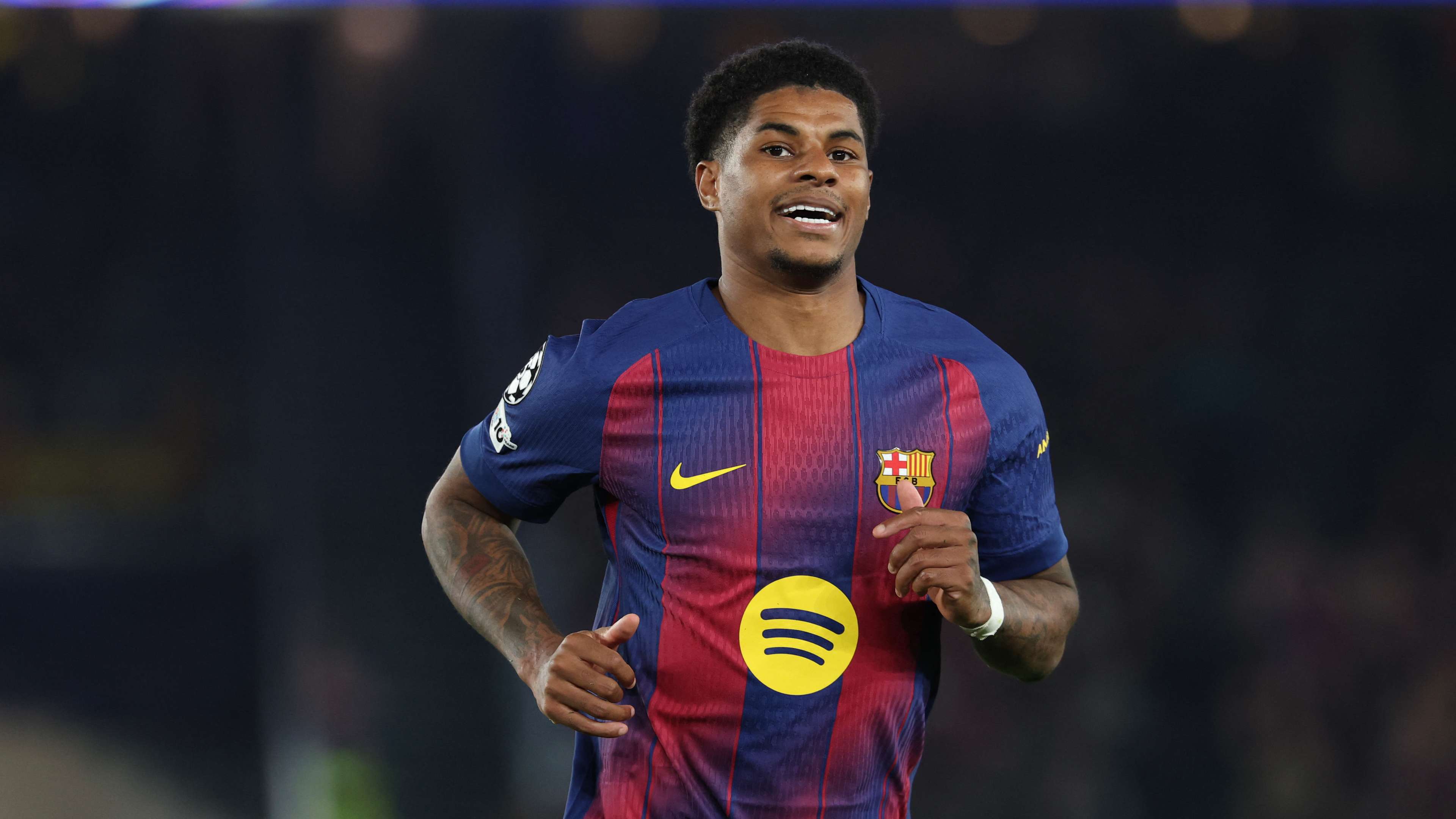 Barca in talks with Man Utd for second Rashford loan  