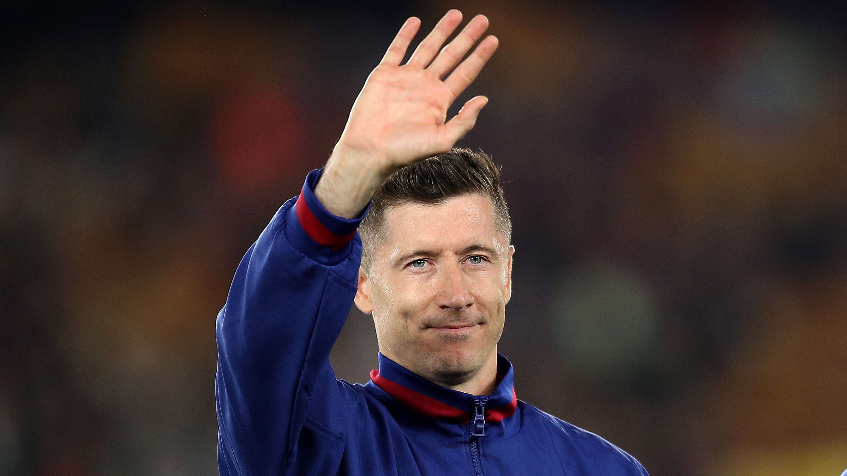 Lewandowski to Liverpool? Slot told to move for Barca striker  
