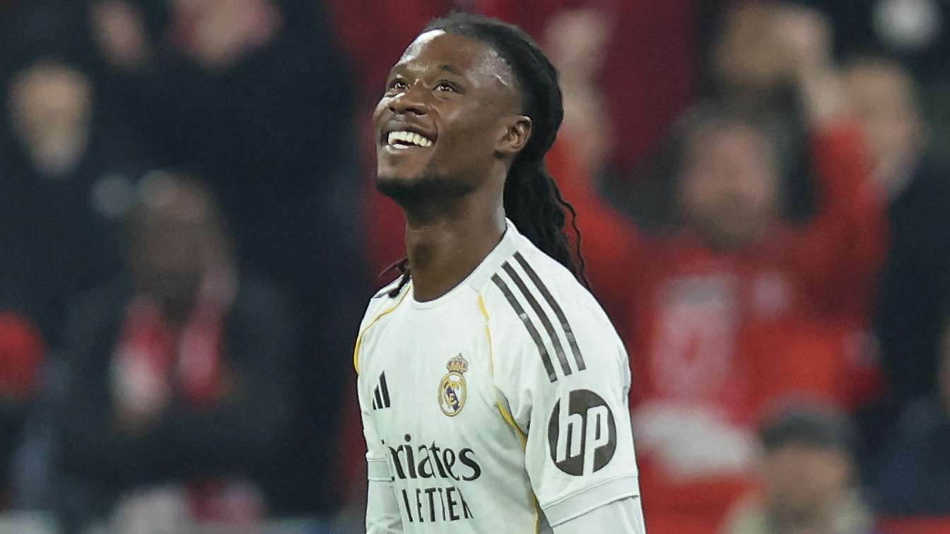 Real Madrid slammed for 'stupid' reaction to Camavinga red card  