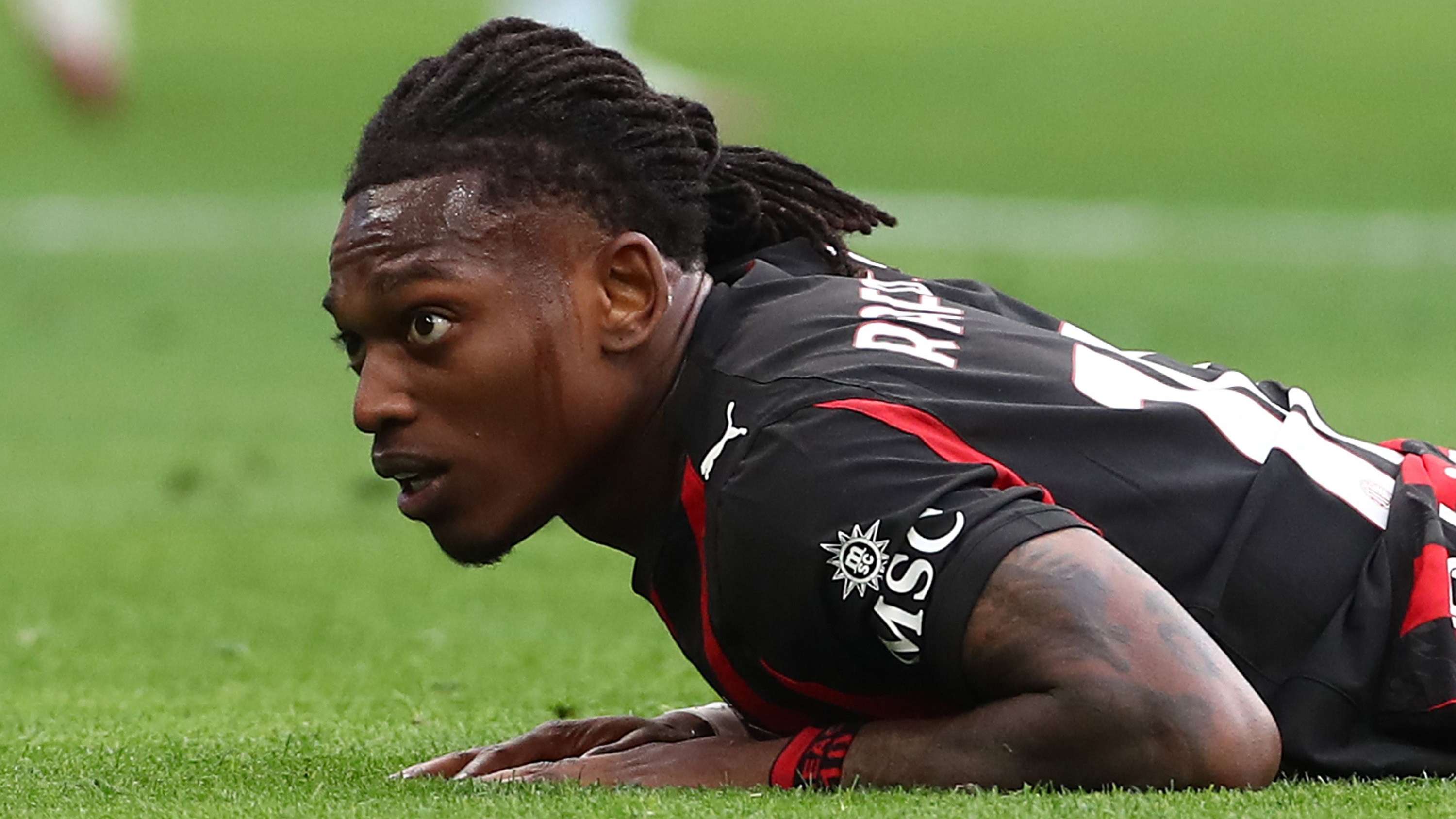 Football is not a 'priority' for 'lazy' Leao, claims Di Canio  