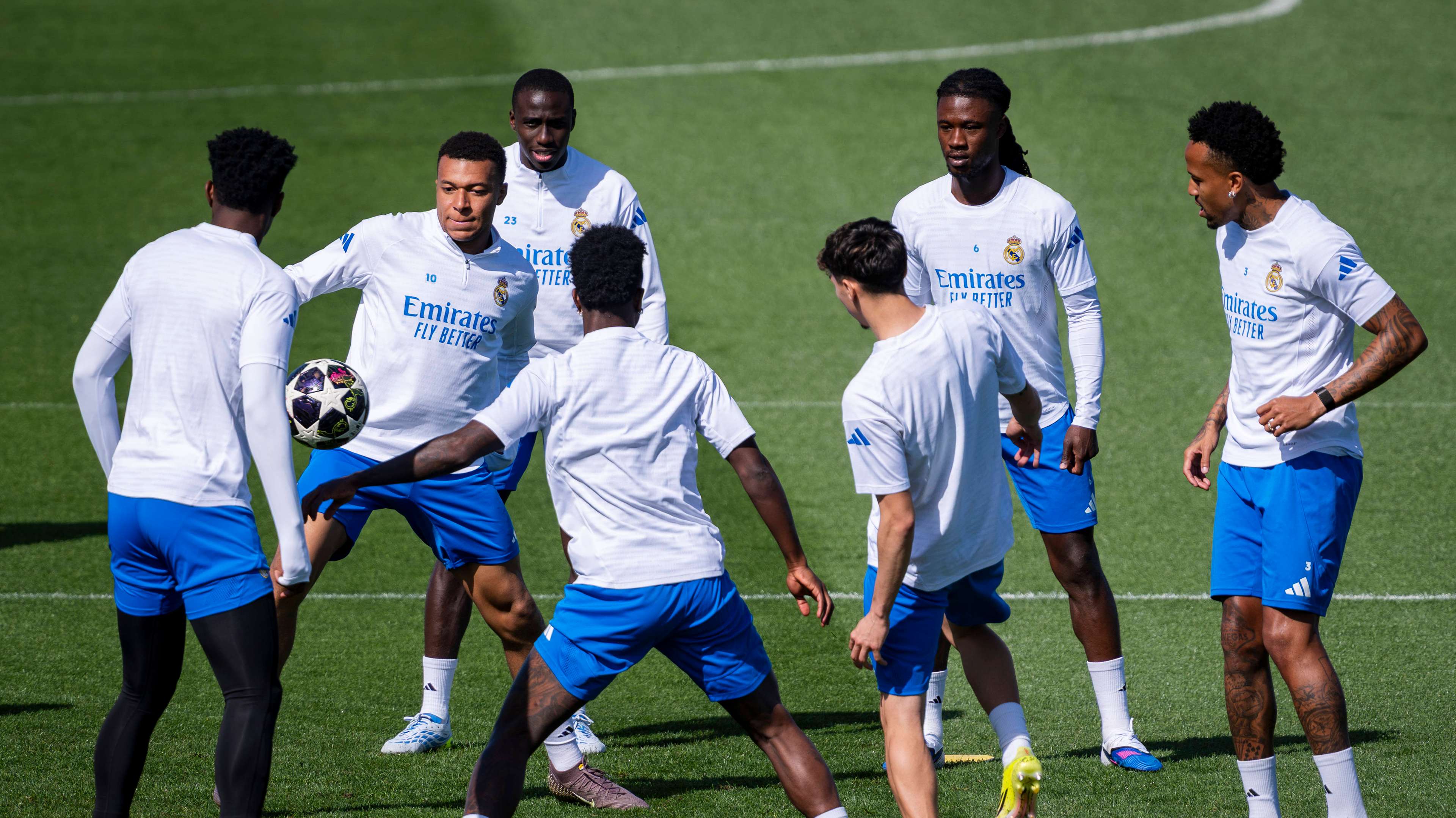 'Man with 215 appearances for Real Madrid could be heading to the Premier League'  
