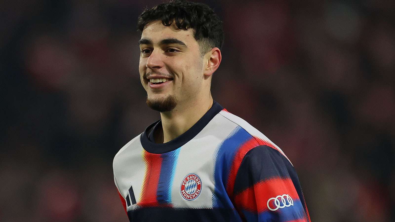 "A world-class player": FCB legend praises Pavlovic  