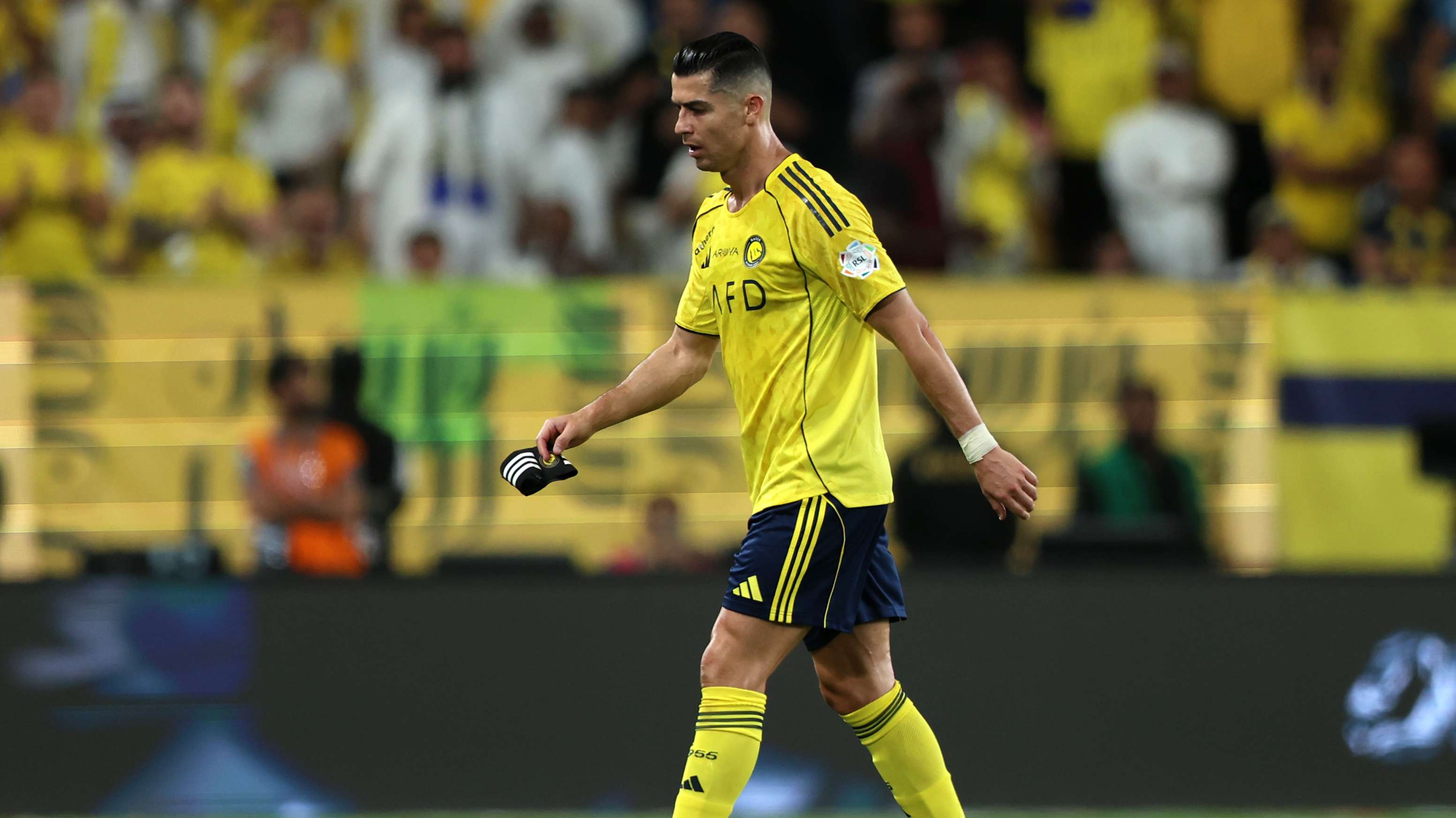 🎥 | Bento’s comical own goal denies Ronaldo title party  