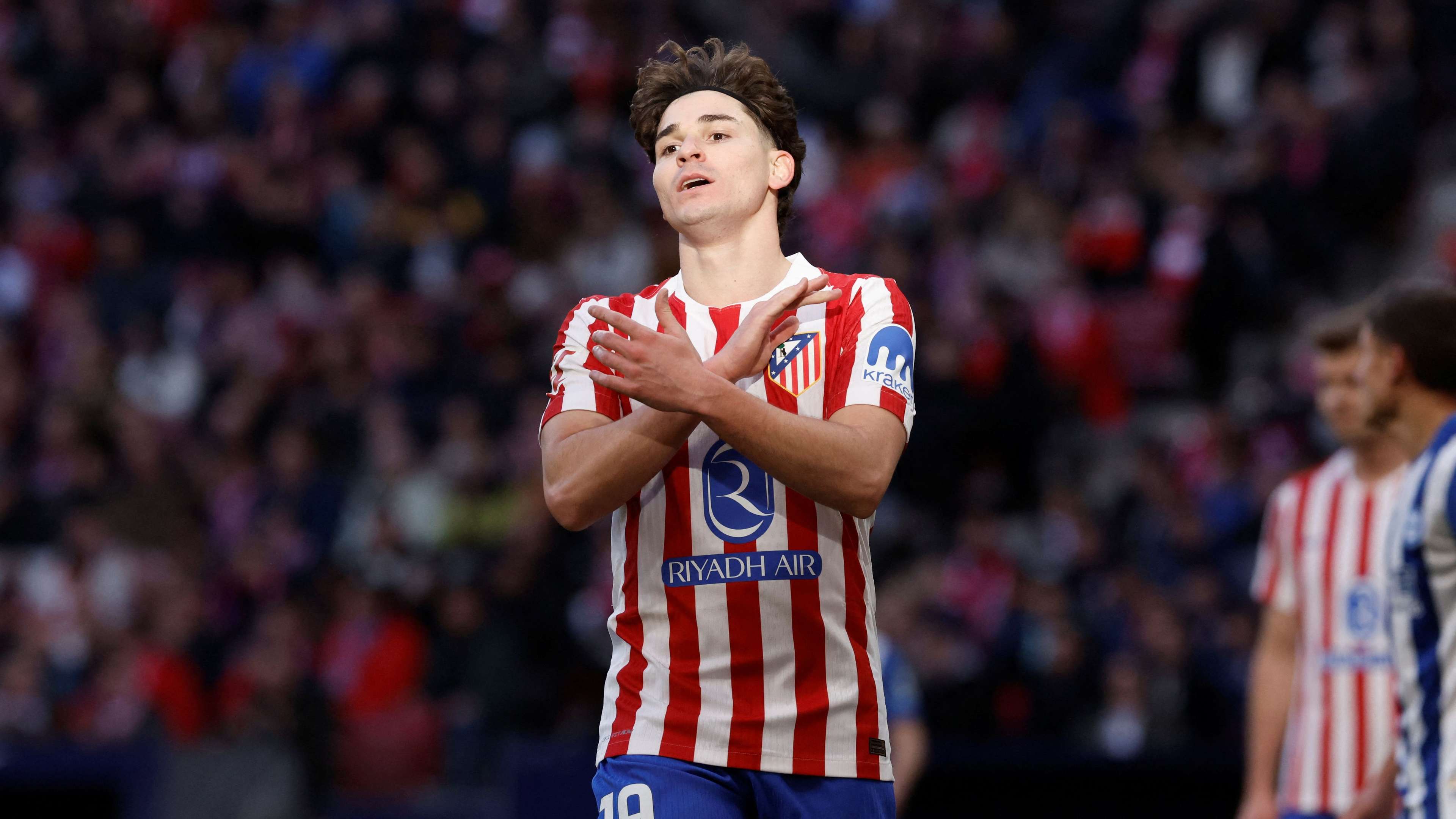 Alvarez's agent addresses sensational Real Madrid transfer links  