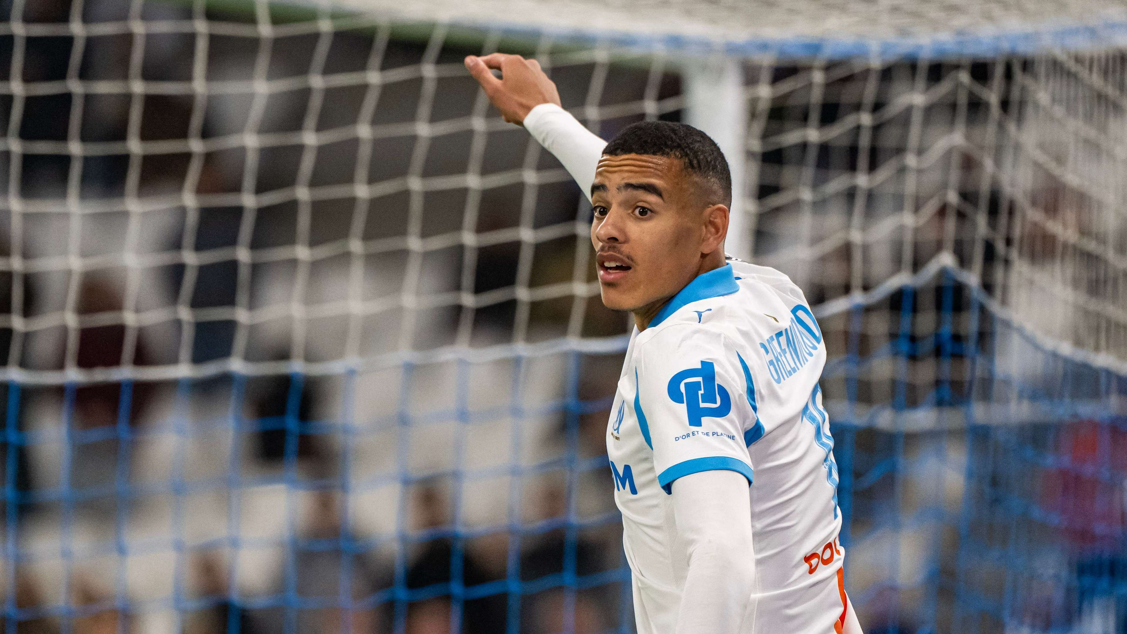Roma prepare €40m bid for Greenwood  