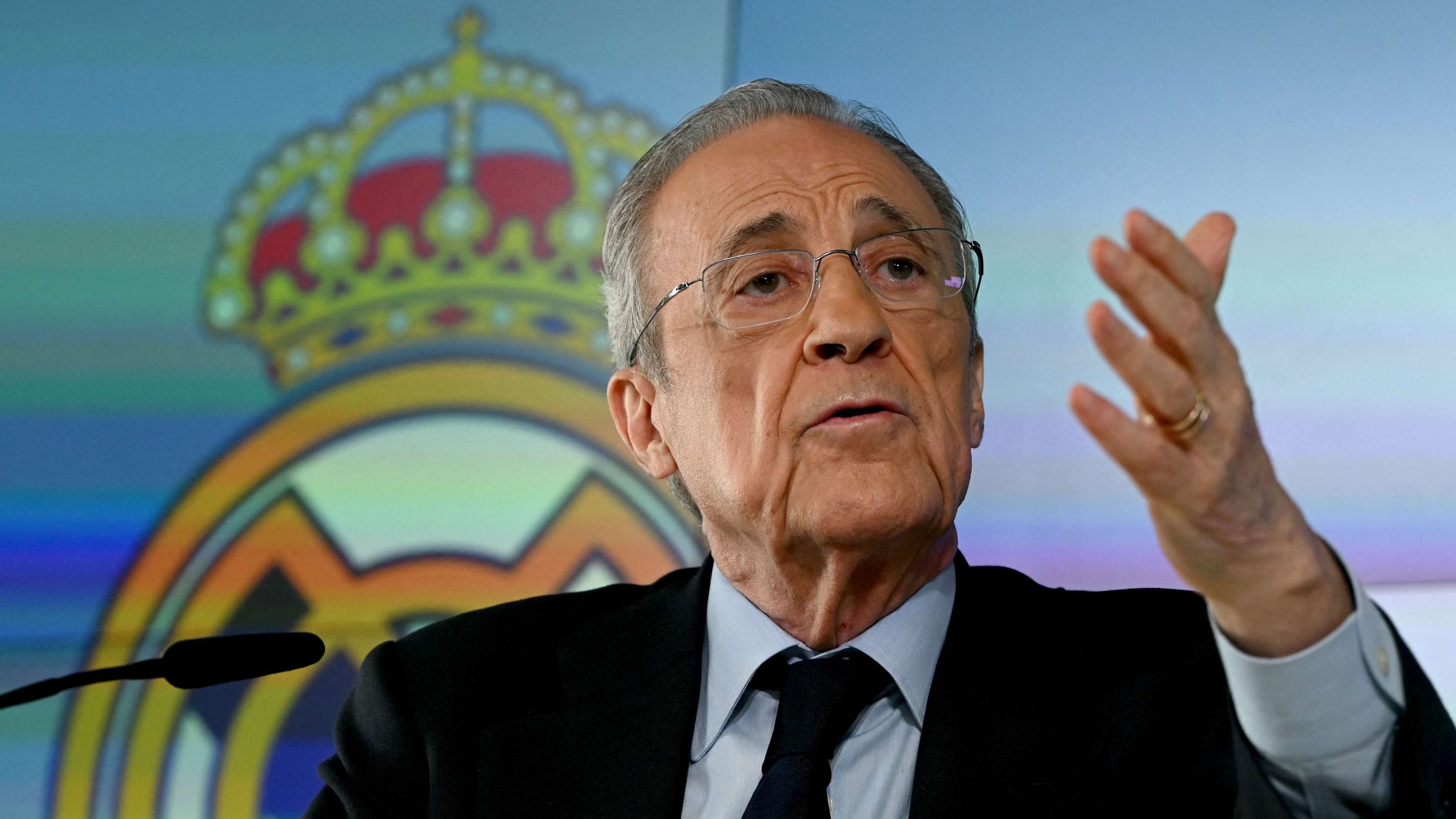 "A superstar on a par with CR7": Perez plans a mega-transfer for Real  