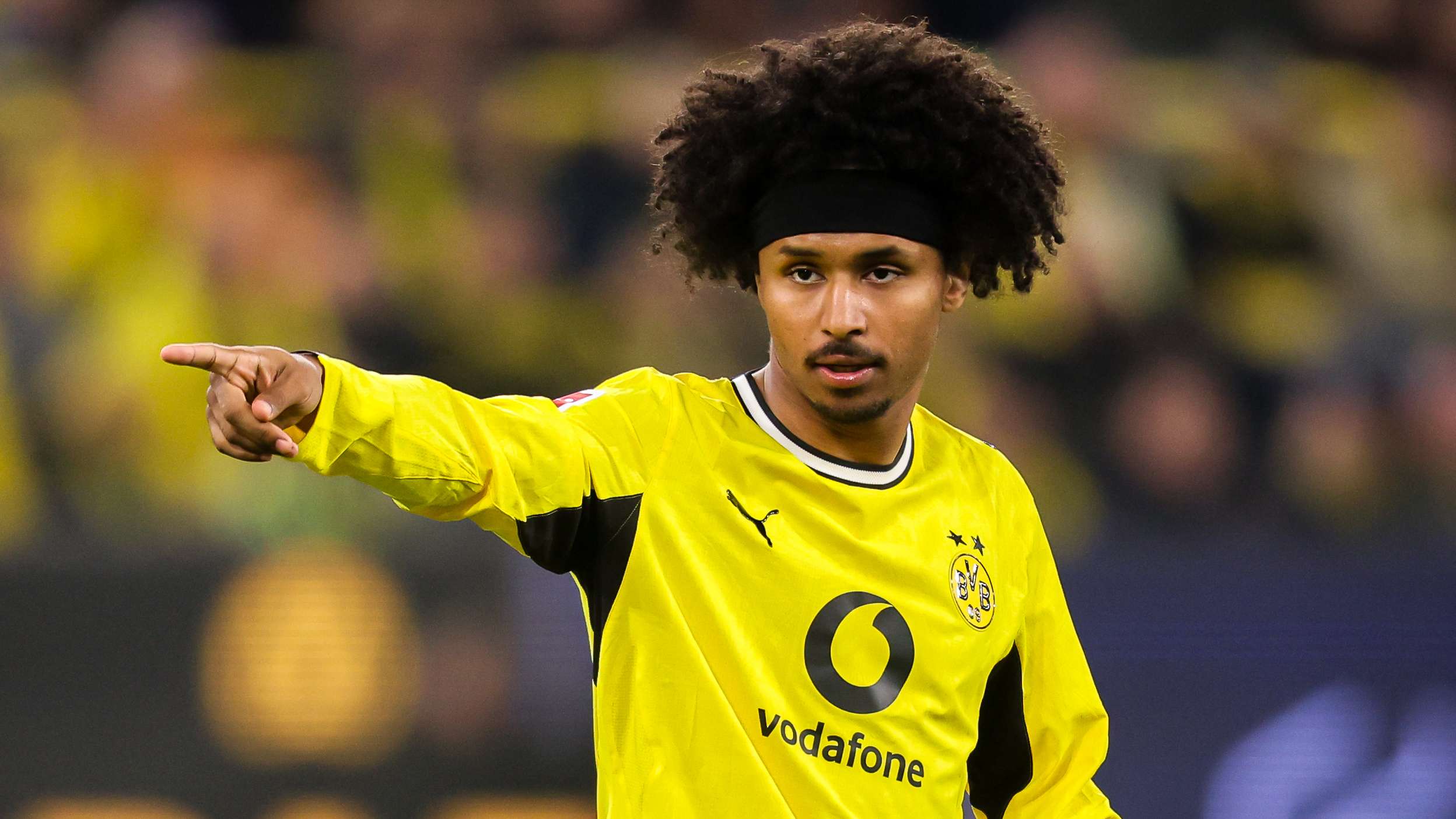 Barcelona submit 'official bid' for Adeyemi  