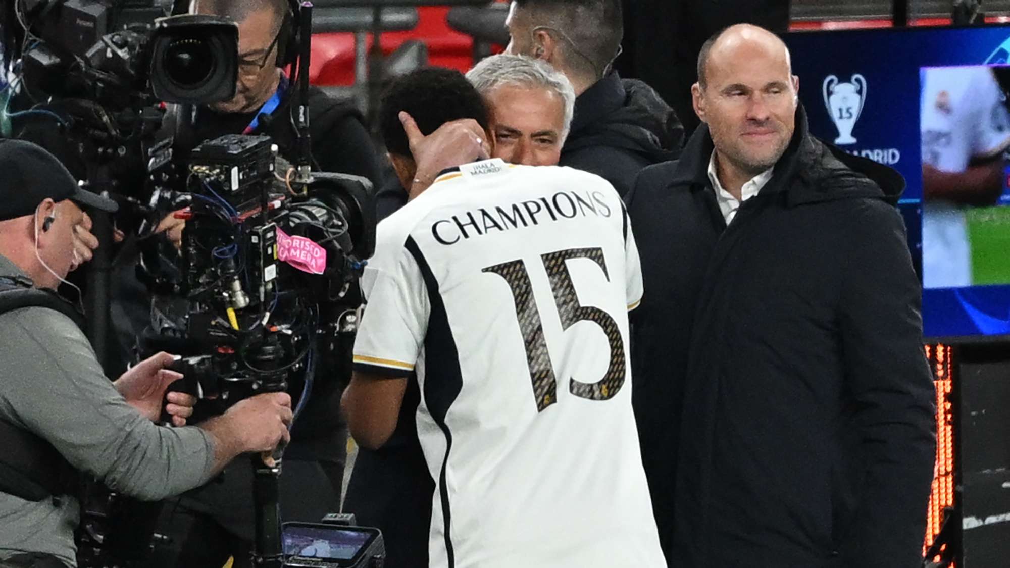 By Mourinho's orders: Valverde dons the coach's cloak at Real Madrid  