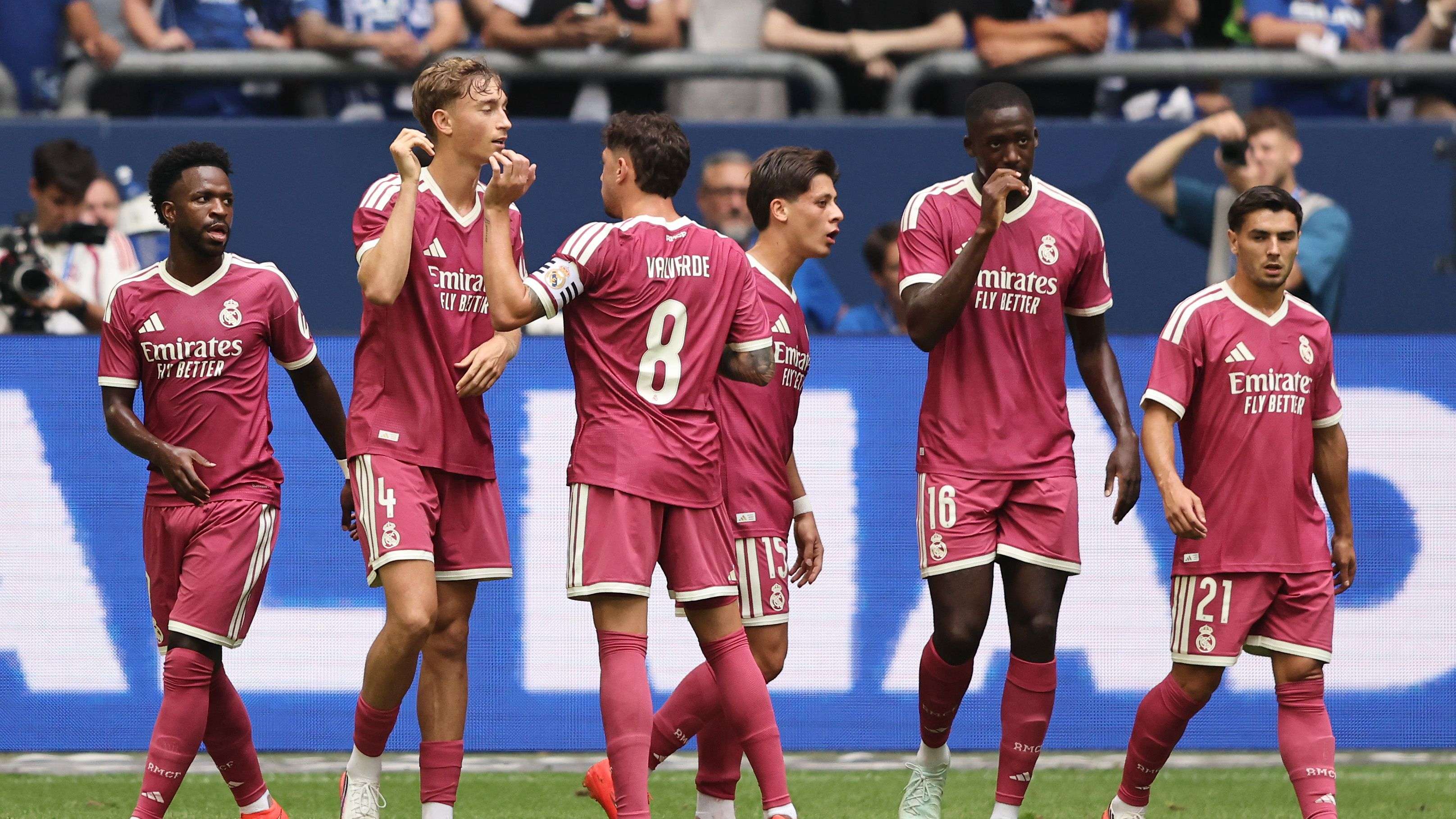 Despite his inconsistent form: Real Madrid star convinces Mourinho to start his La Liga journey  