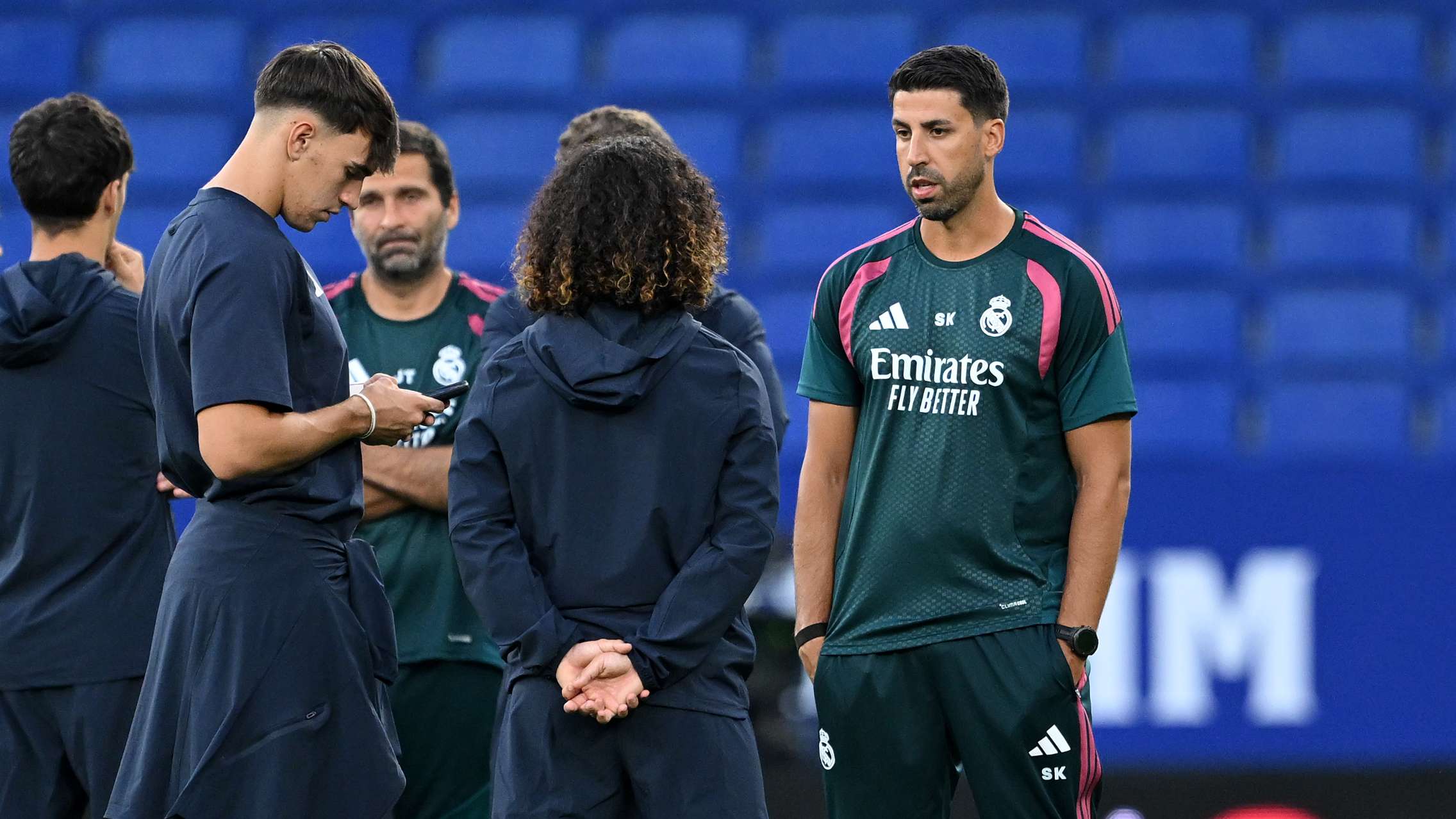 Despite feeling "underappreciated": how and why did Khedira return to Real Madrid?  