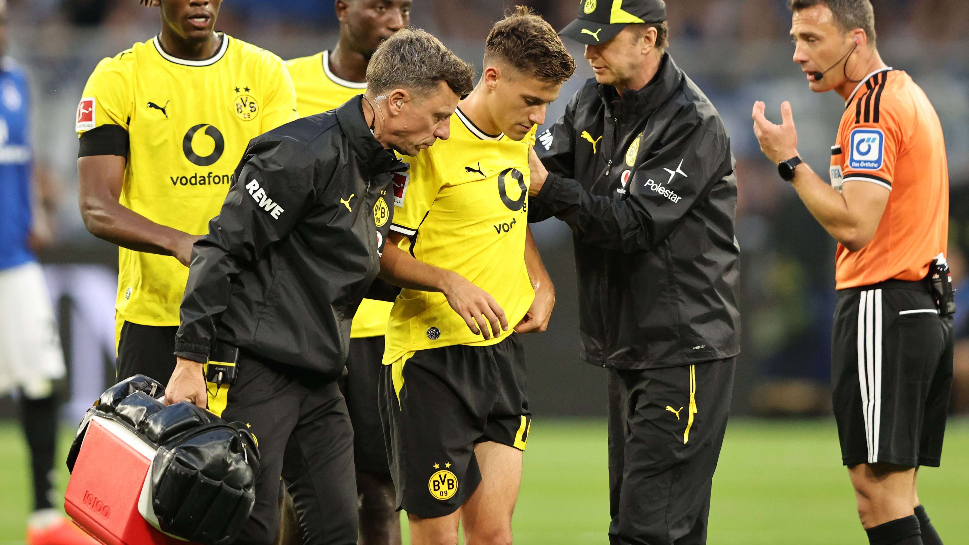 Worst-case scenario for Konstantelias! How Borussia Dortmund could still react now  