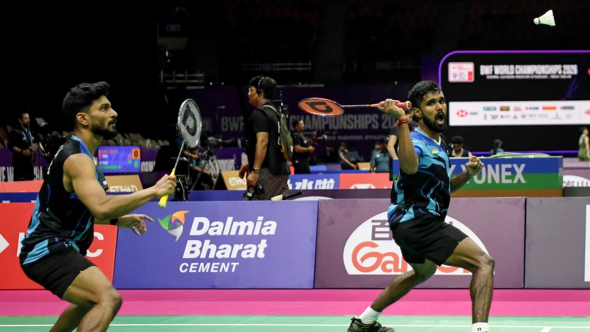 China Masters: Hariharan Amsakarunan-MR Arjun retire at first-game interval against Chinese pair  