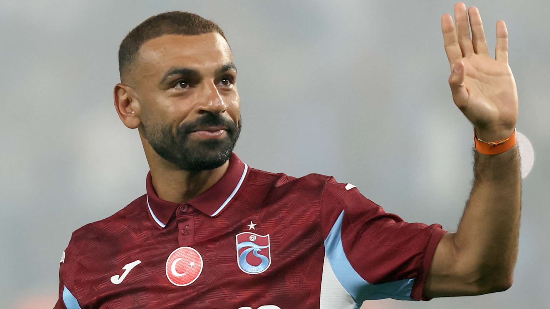 Video: "Salahtashi": Mohamed Salah turns a rock into a tourist attraction!  