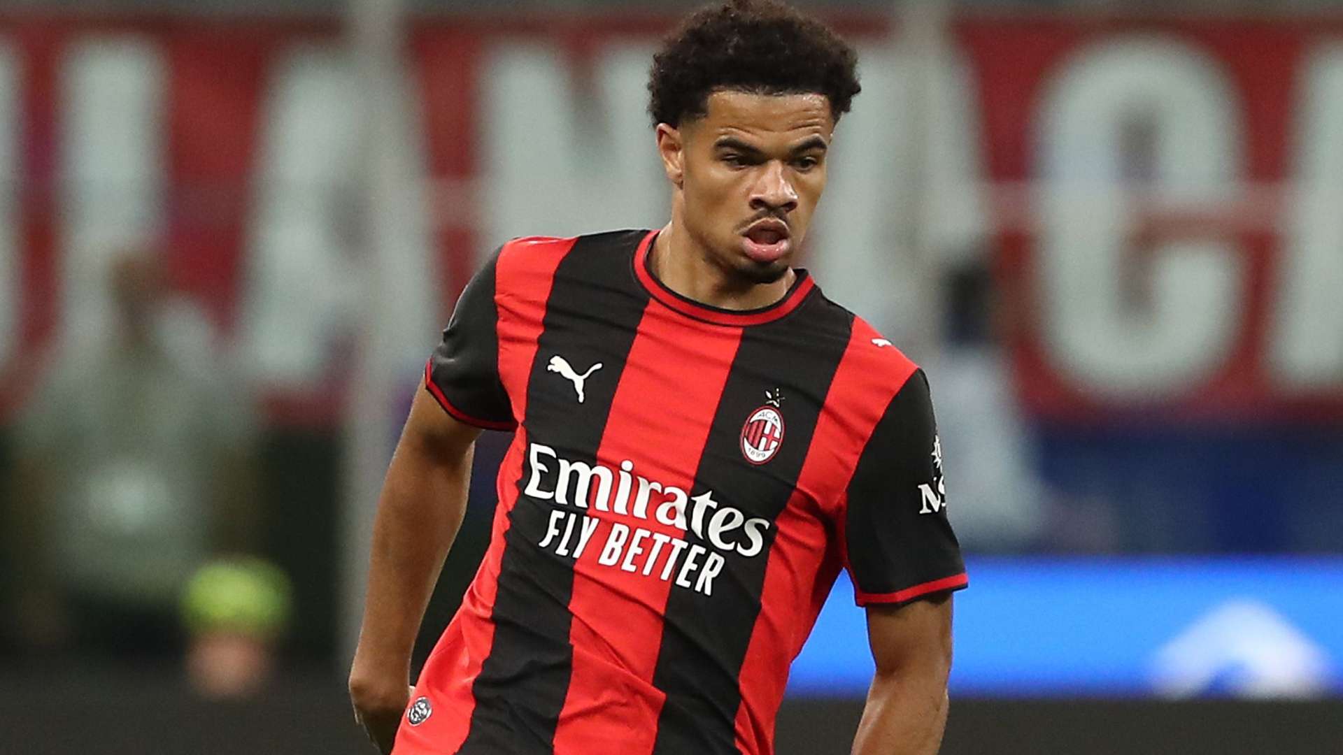Athekame: "I’m now at Lyon, but I want to return to AC Milan"  