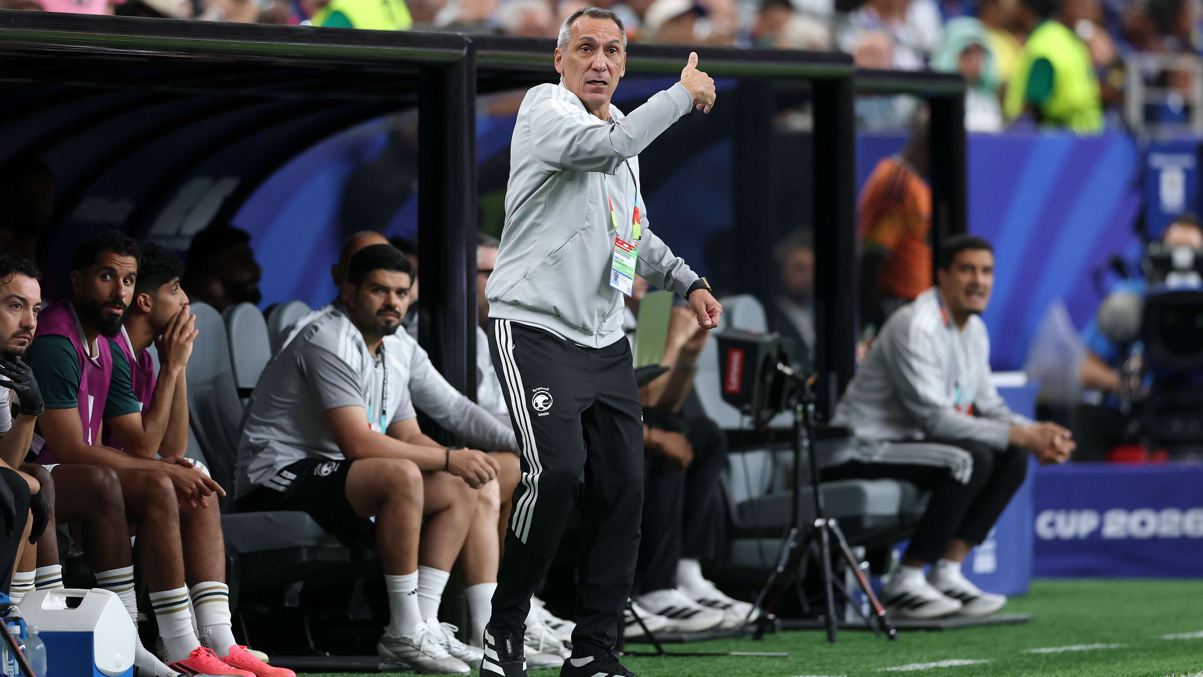A shocking omission: how will Deniz handle the first crisis of Gulf Cup 27?  