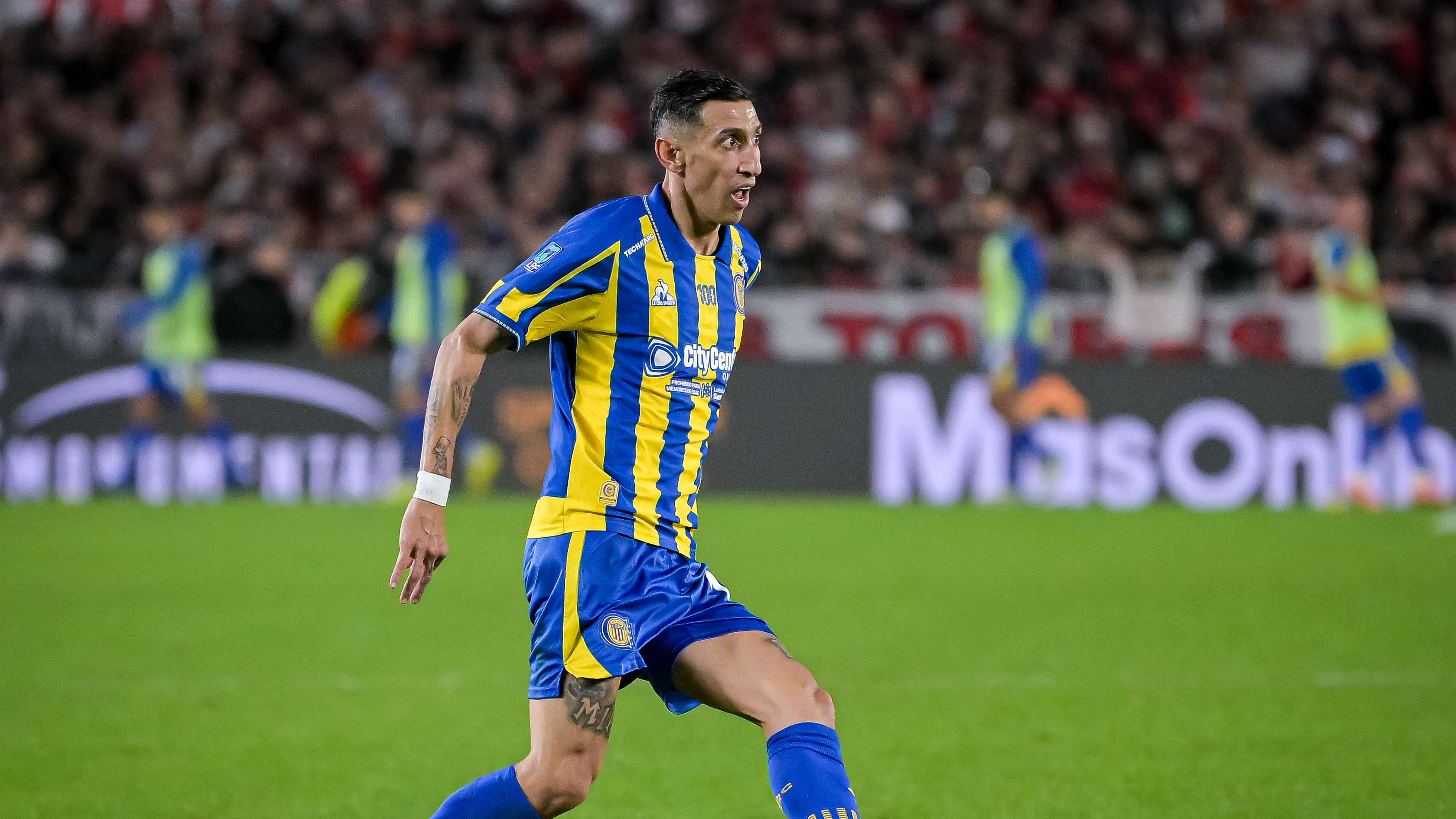 Video: "You thief": a blatant insult to the referee, Di Maria imitates Messi and clinches the Super Cup  