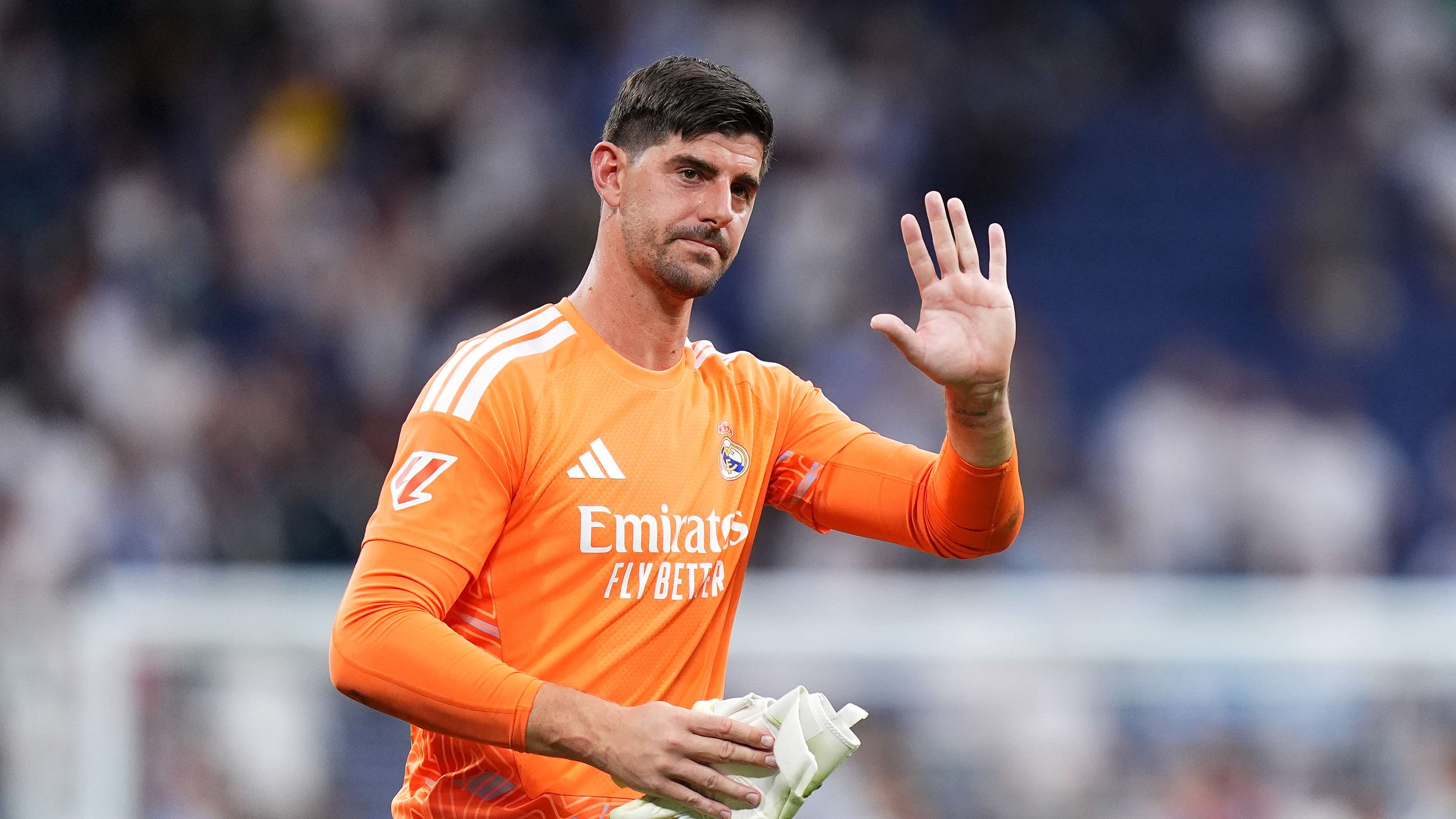 Real Madrid decide Courtois's future: planning for his successor  
