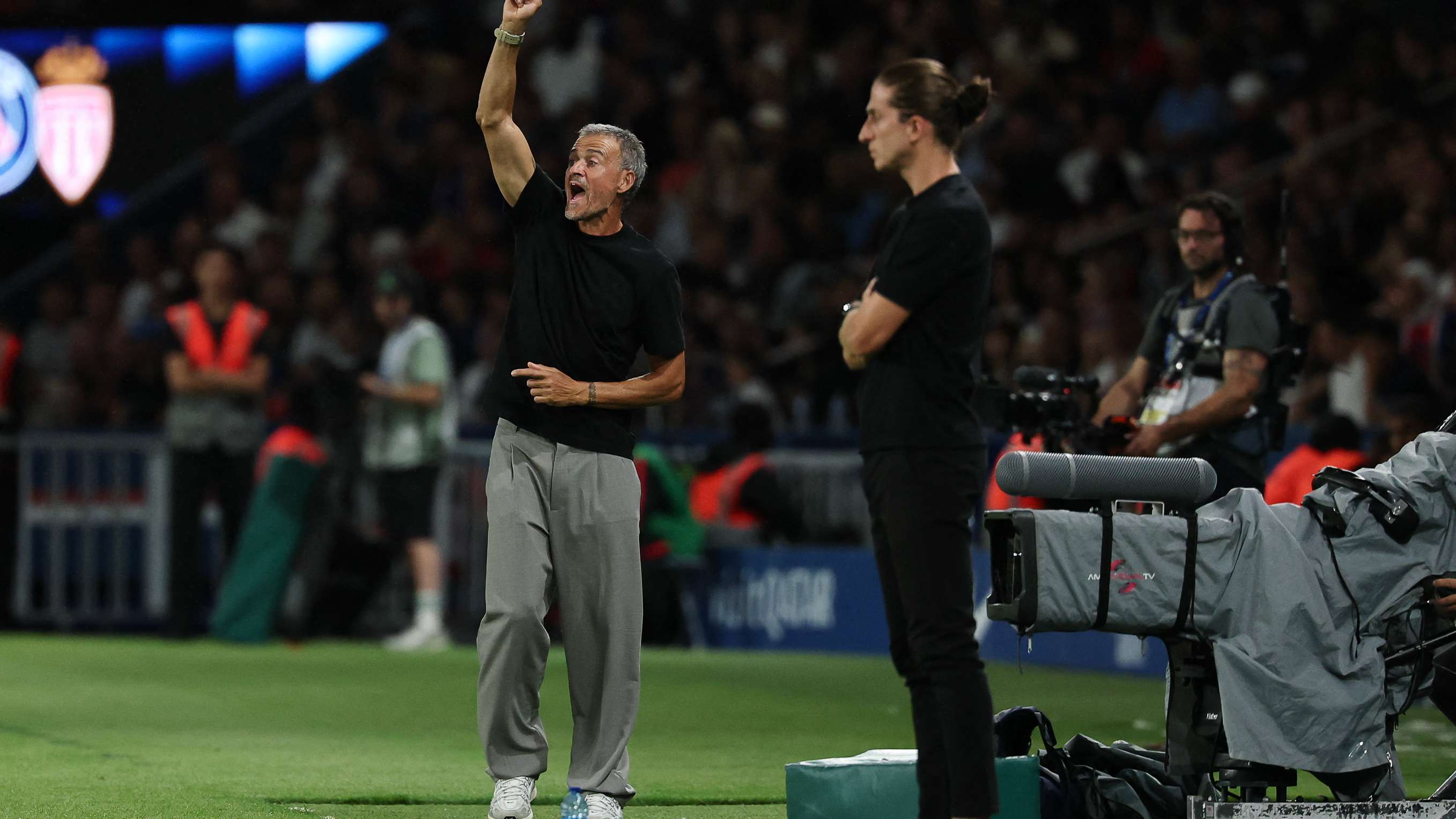 Filipe Luis praises managerial idol Luis Enrique  