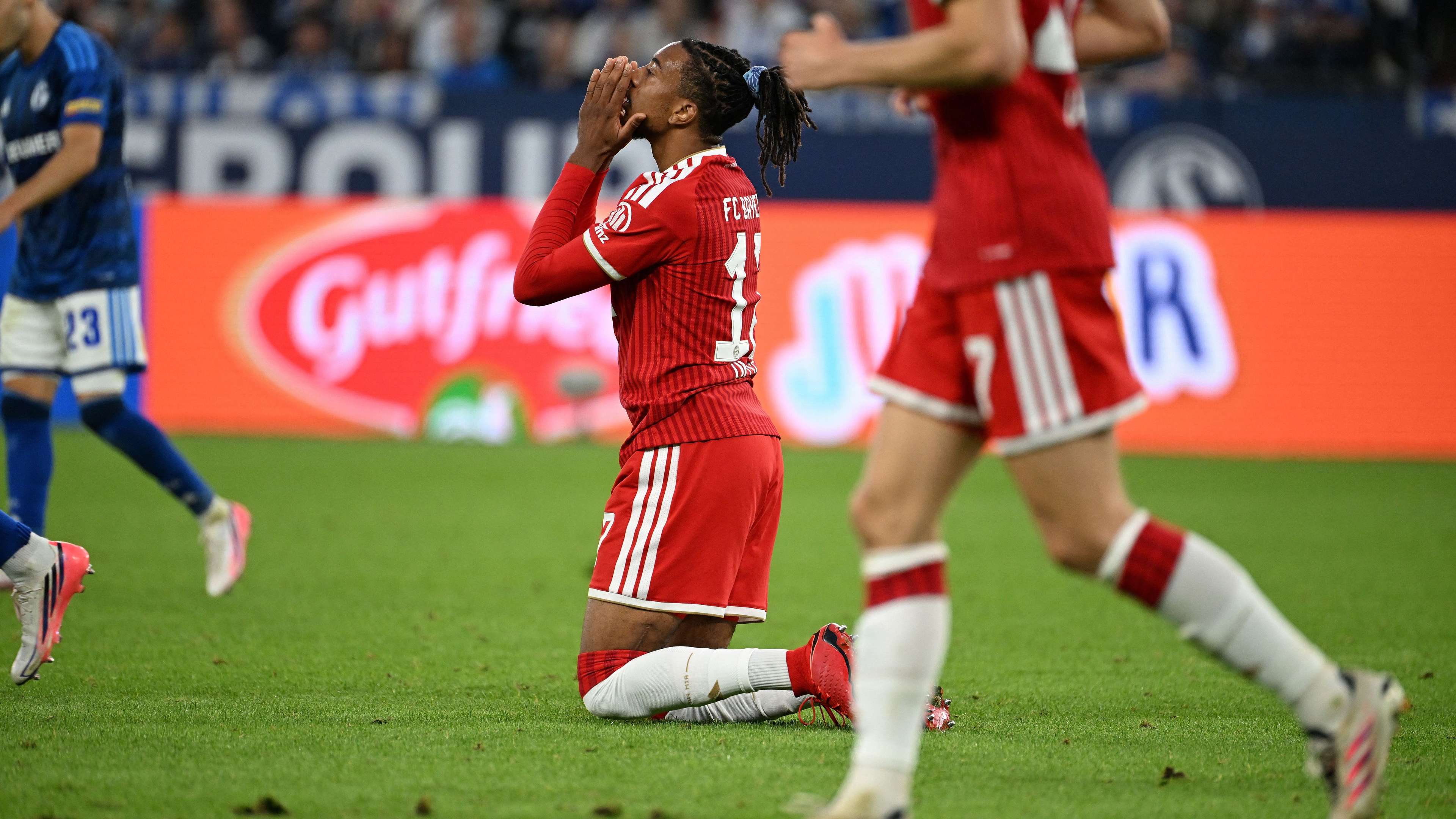 Schalke end two of Bayern Munich's remarkable runs at once  