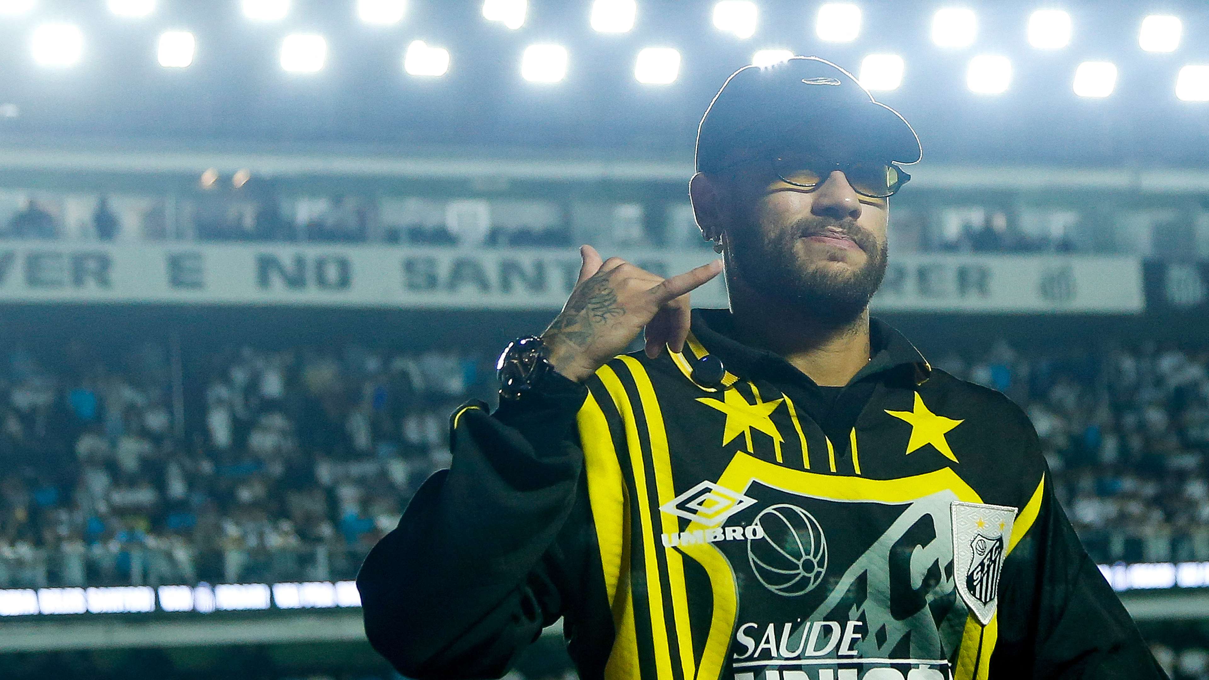 Former Barcelona star joins Neymar at Santos  