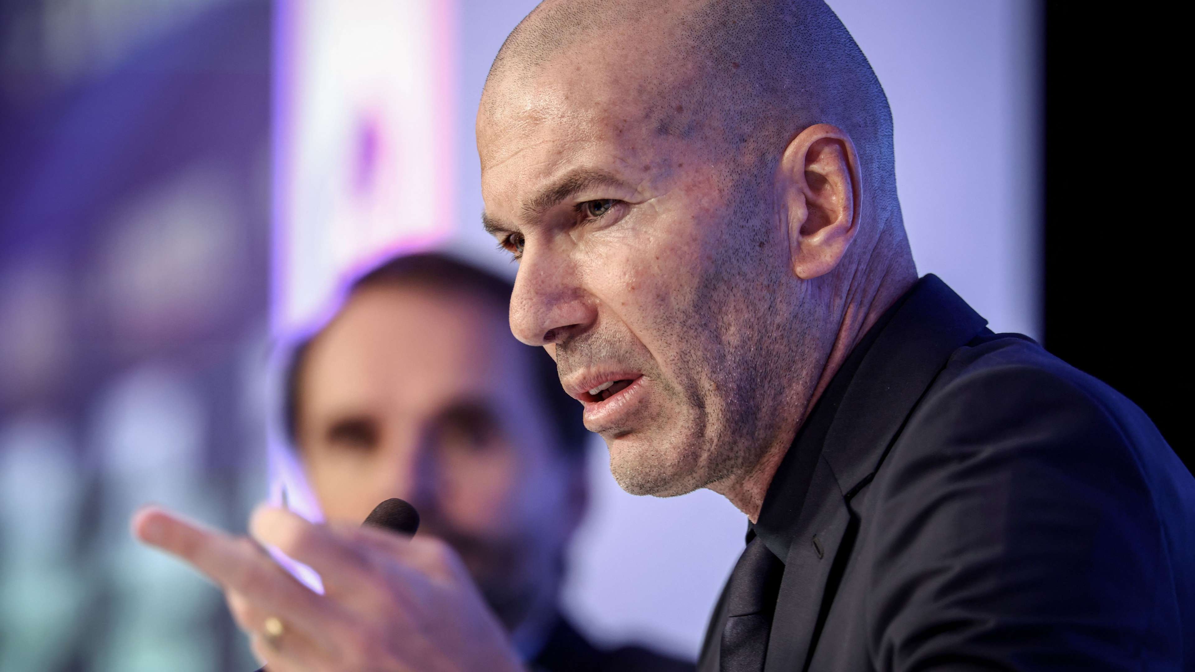 Zidane reveals his first squad with France: a host of surprises  