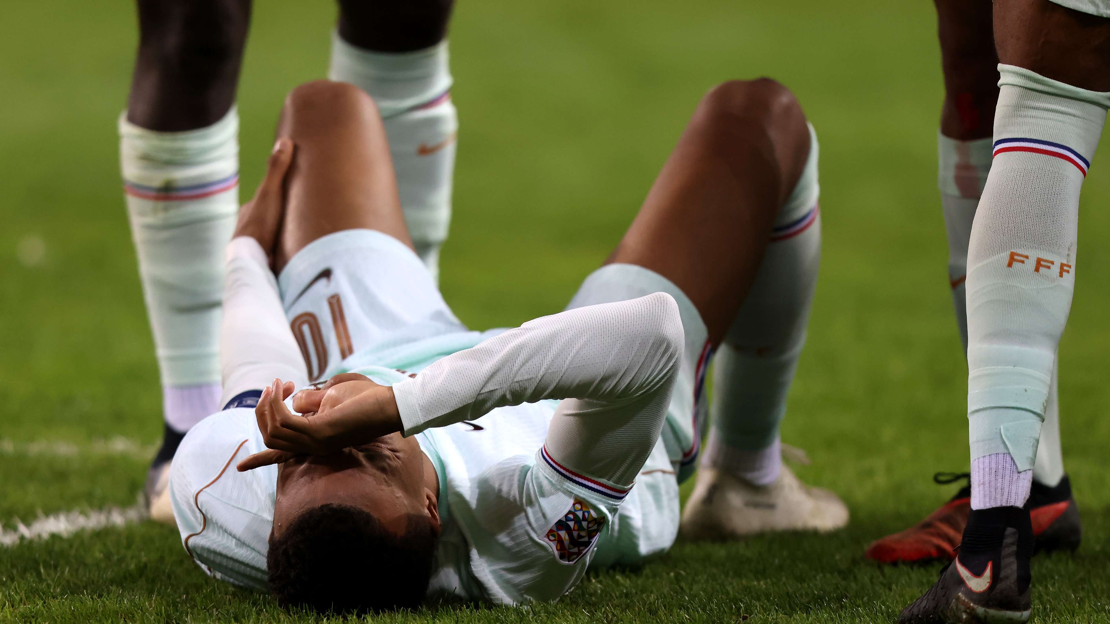 Madrid sweating over Mbappe fitness ahead of El Clasico  