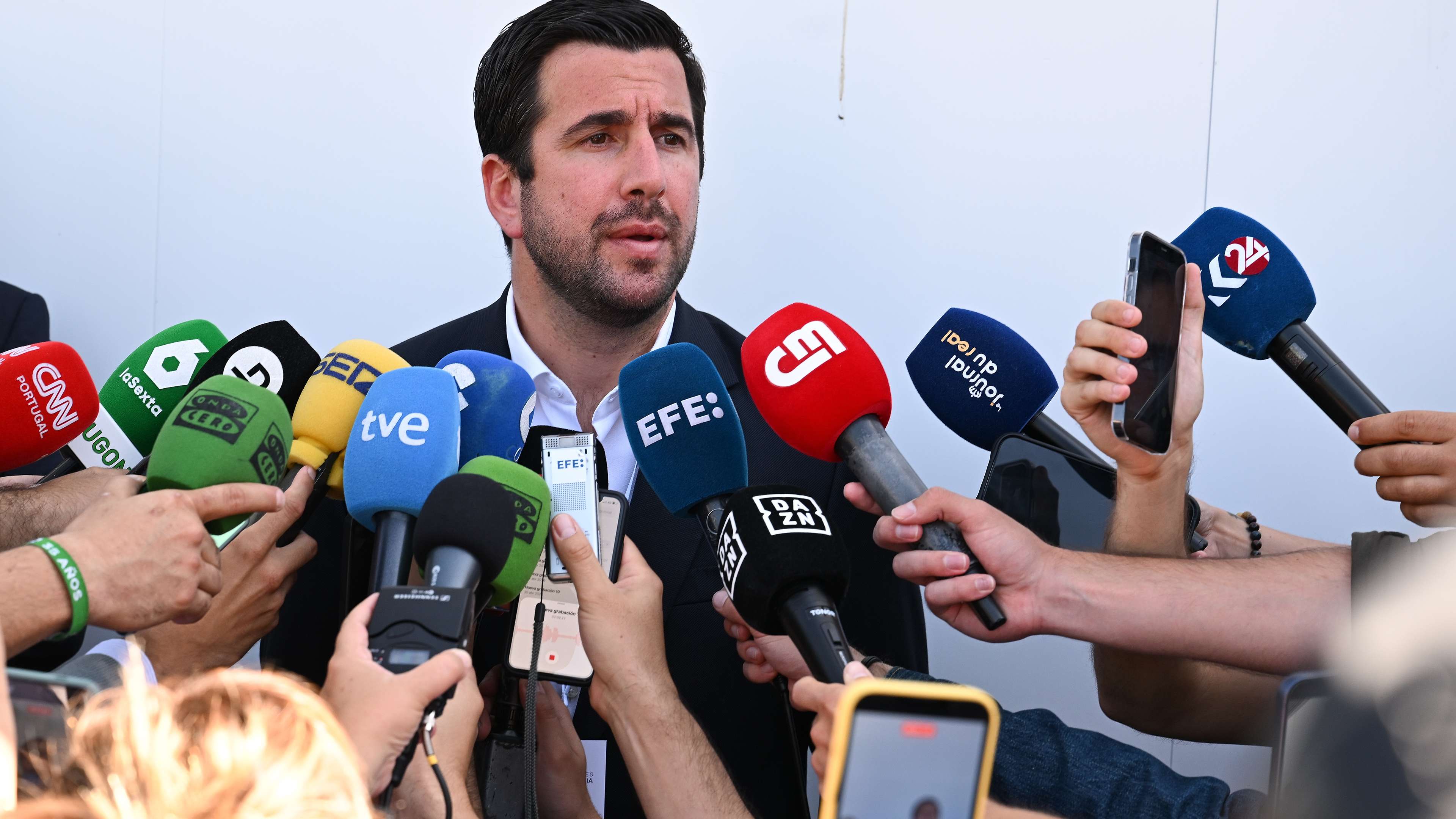 "The countdown has begun": Riquelme sparks anticipation with a cryptic statement to Real Madrid fans  